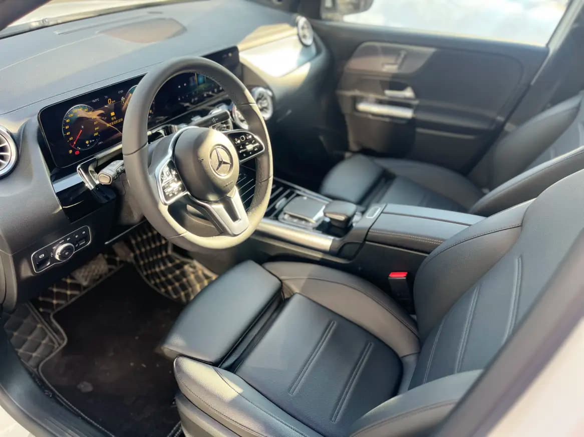 Mercedes-Benz GLA 2023 г. 45084 км. — фото 6