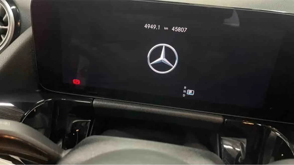 Mercedes-Benz GLA 2023 г. 45084 км. — фото 10