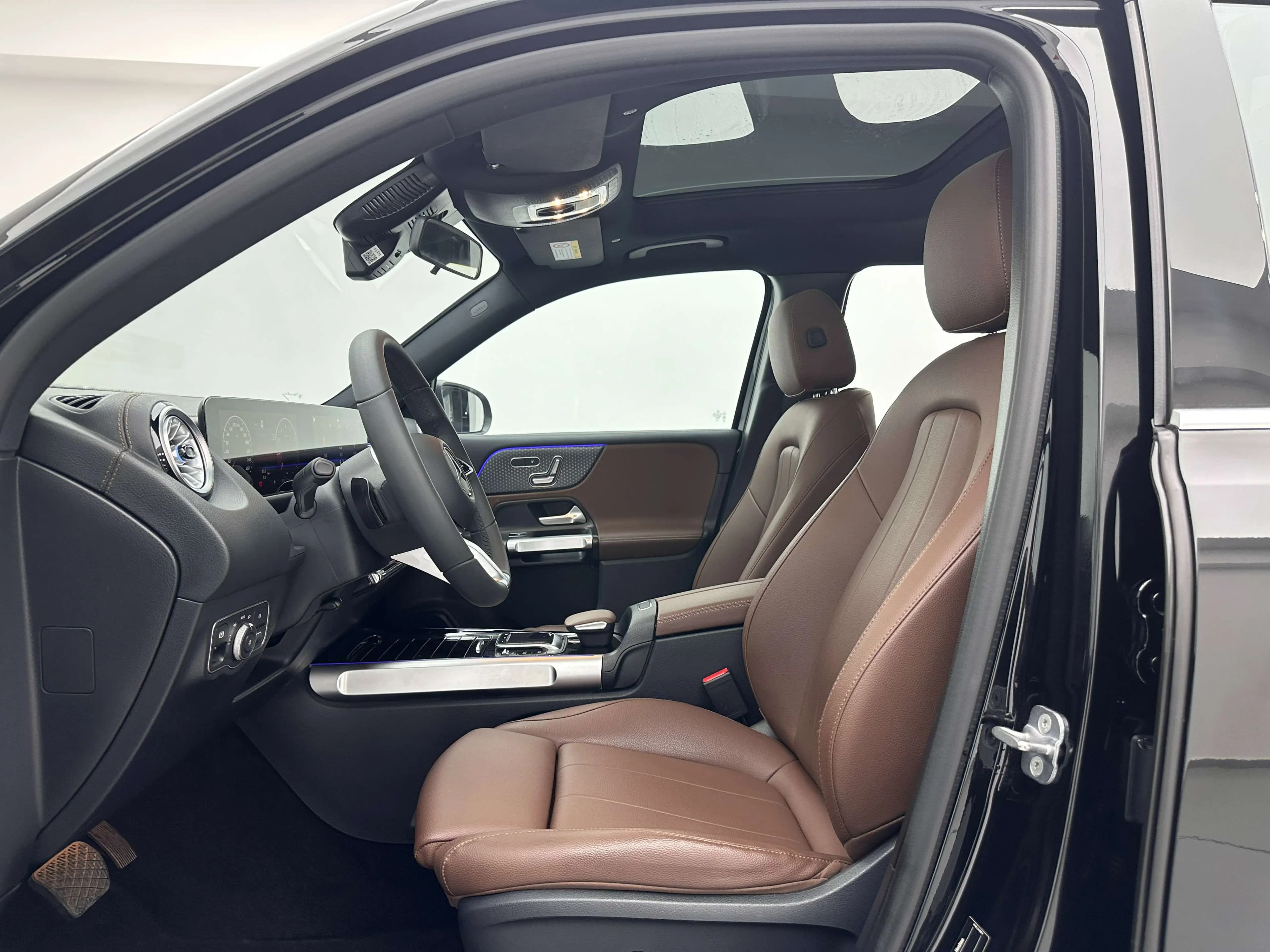 Mercedes-Benz GLB 2024 г. 18038 км. — фото 23