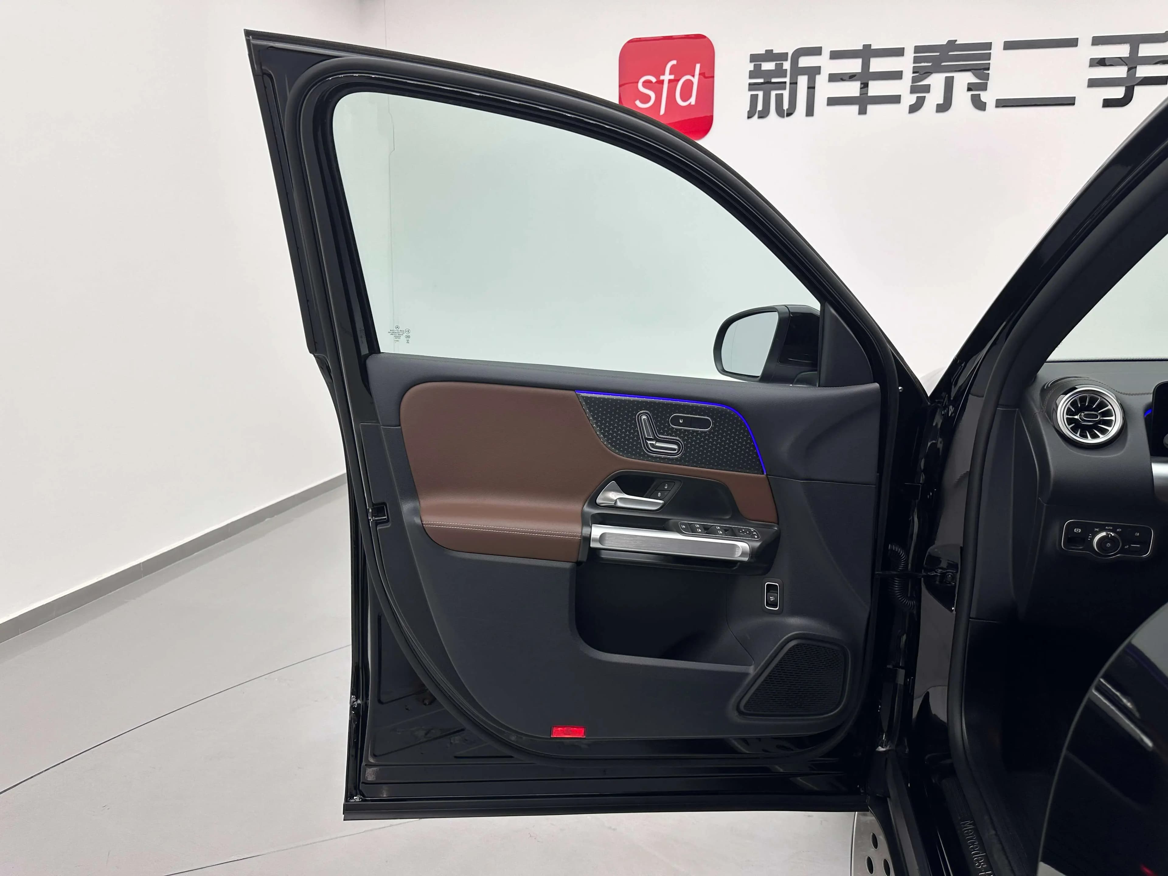 Mercedes-Benz GLB 2024 г. 18038 км. — фото 27