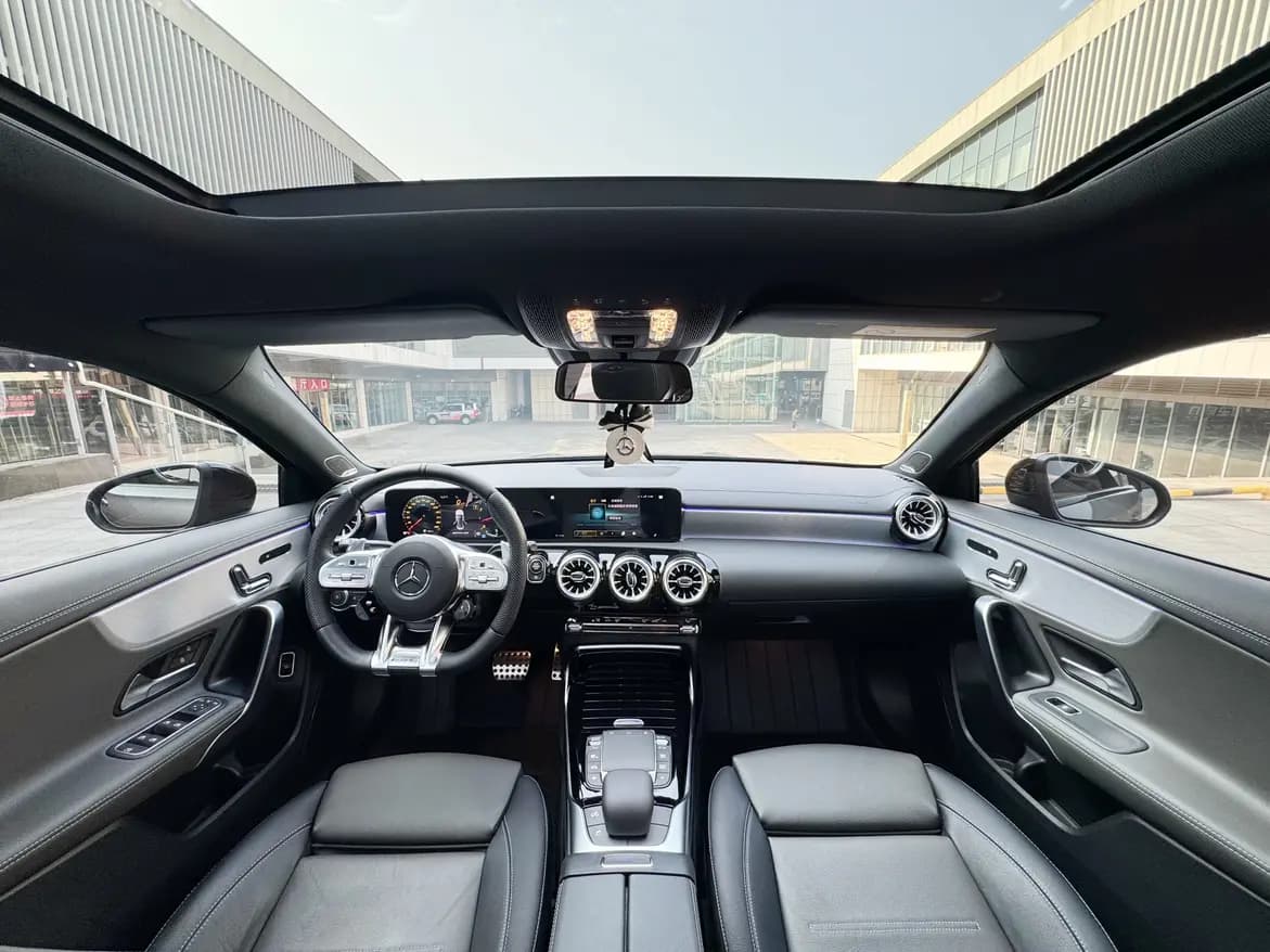 Mercedes-Benz A-Class AMG 2023 г. 17146 км. — фото 14