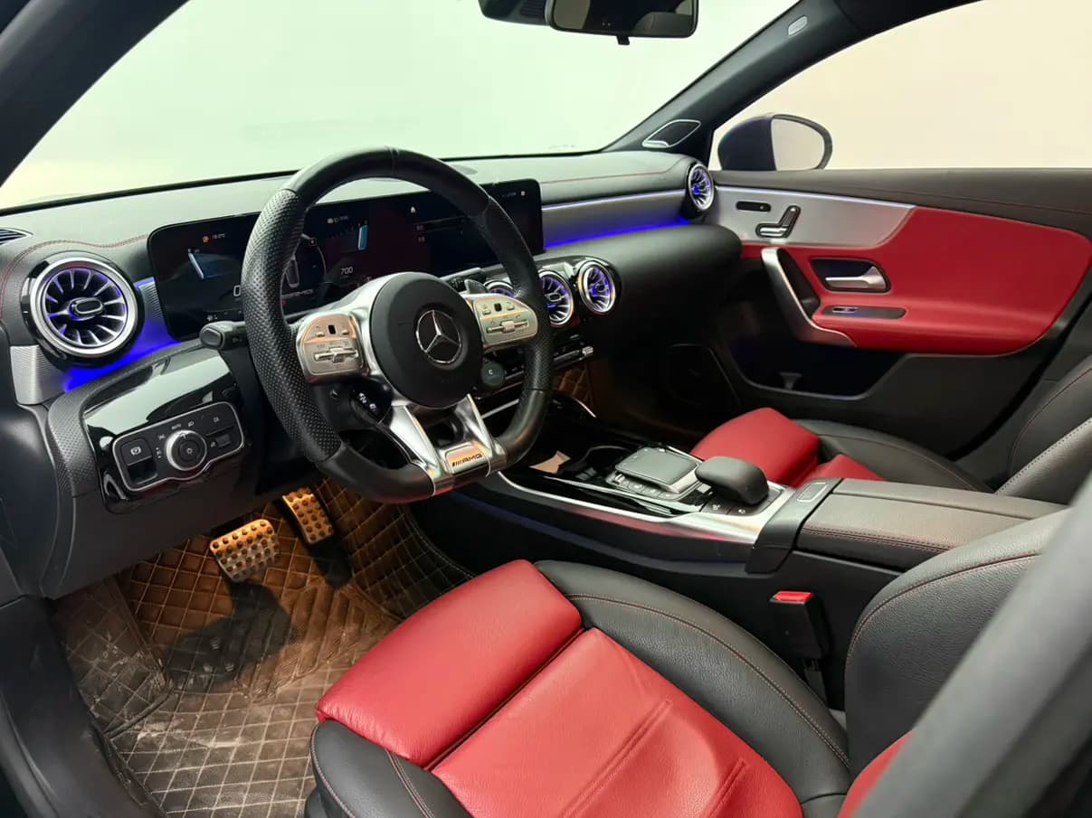 Mercedes-Benz A-Class AMG 2023 г. 27147 км. — фото 10