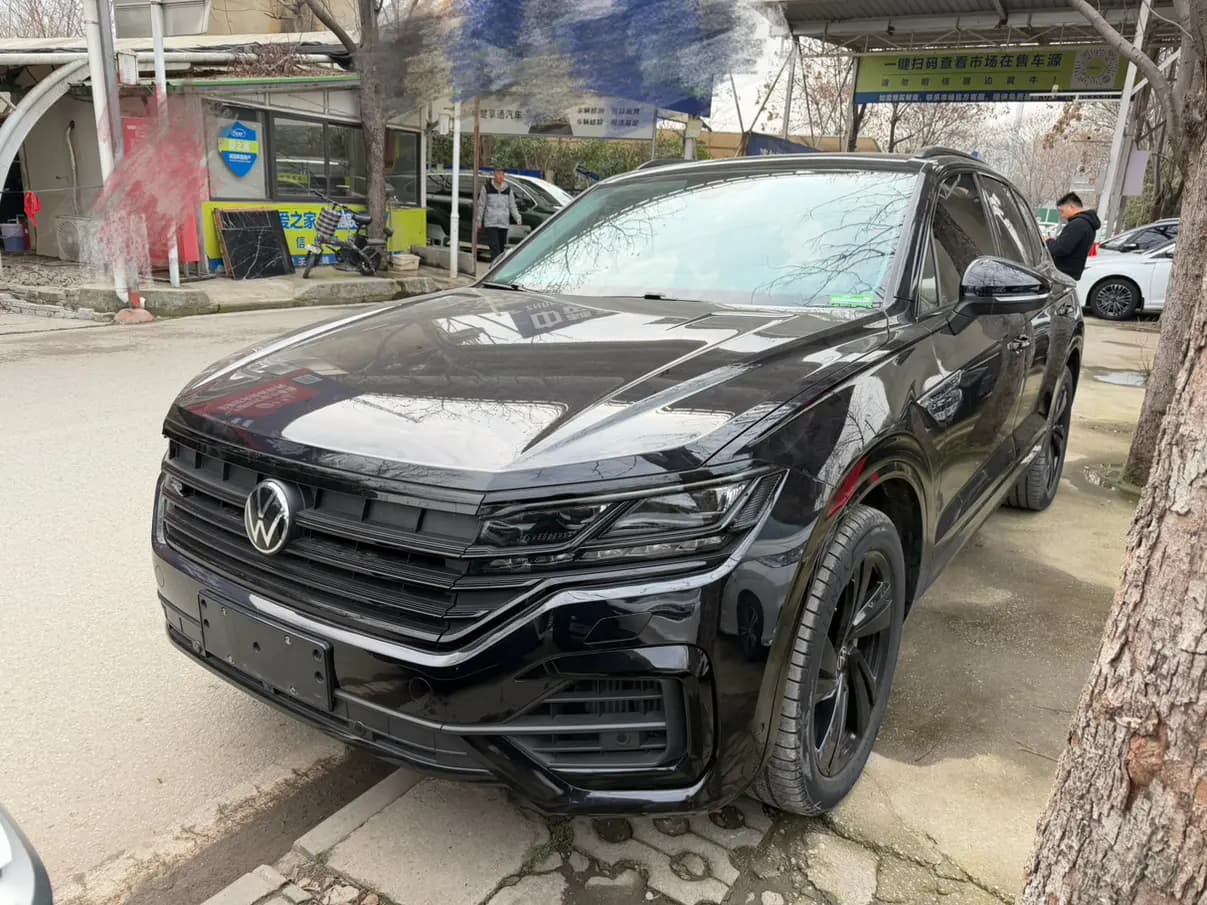 Volkswagen Touareg 2022 г. 46095 км.