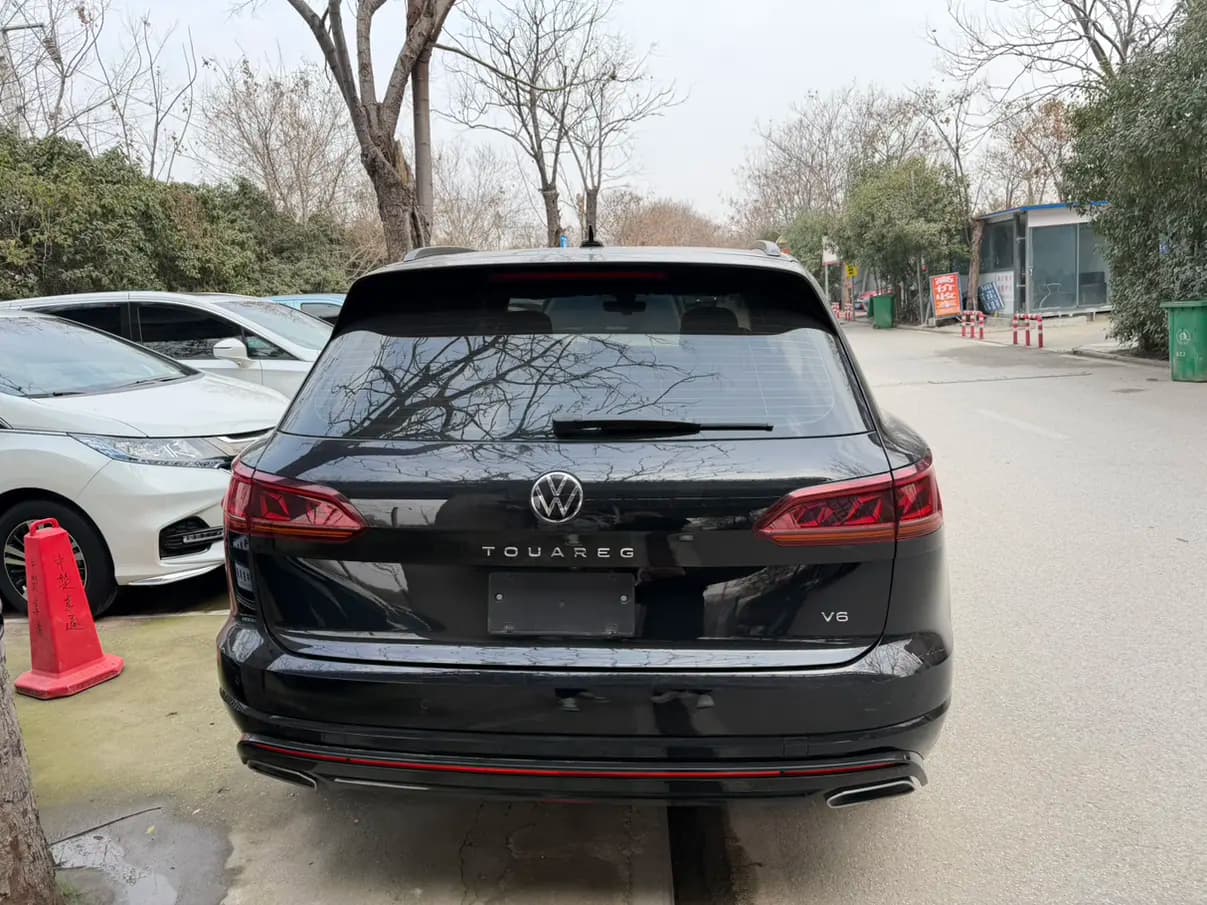 Volkswagen Touareg 2022 г. 46095 км. — фото 4