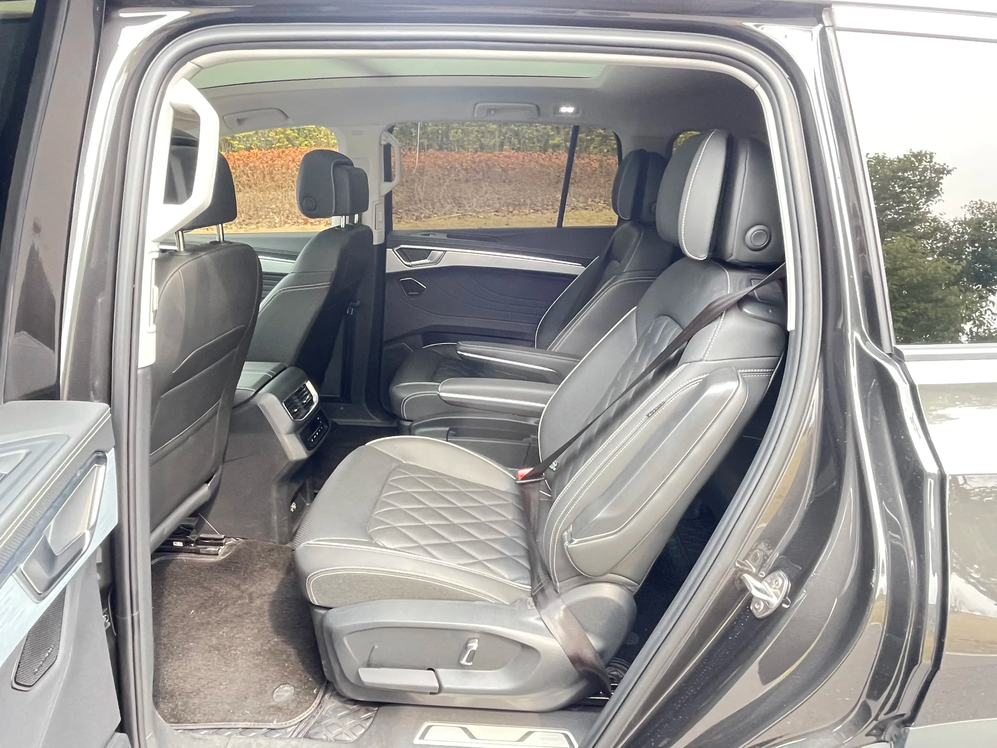 Volkswagen Talagon 2023 г. 39056 км. — фото 14