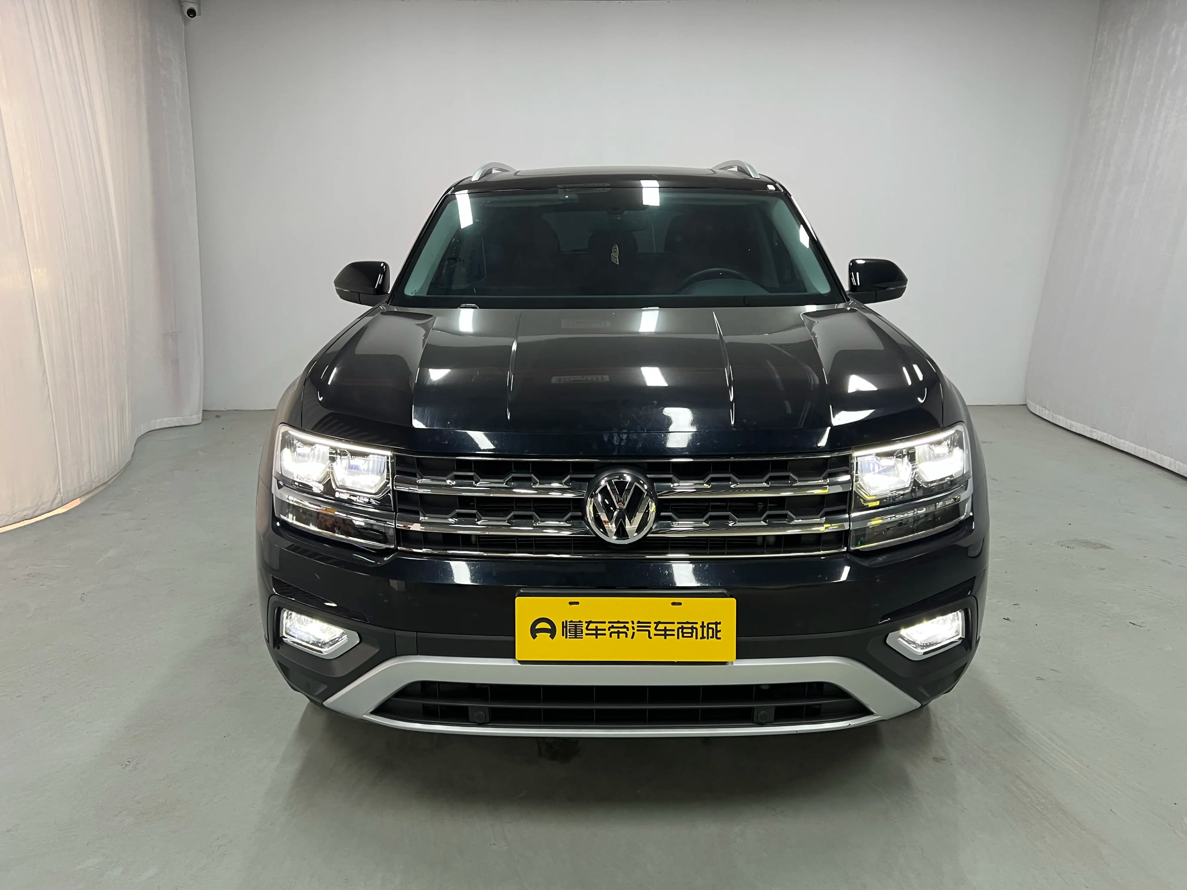 Volkswagen Teramont 2021 г. 92826 км. — фото 2