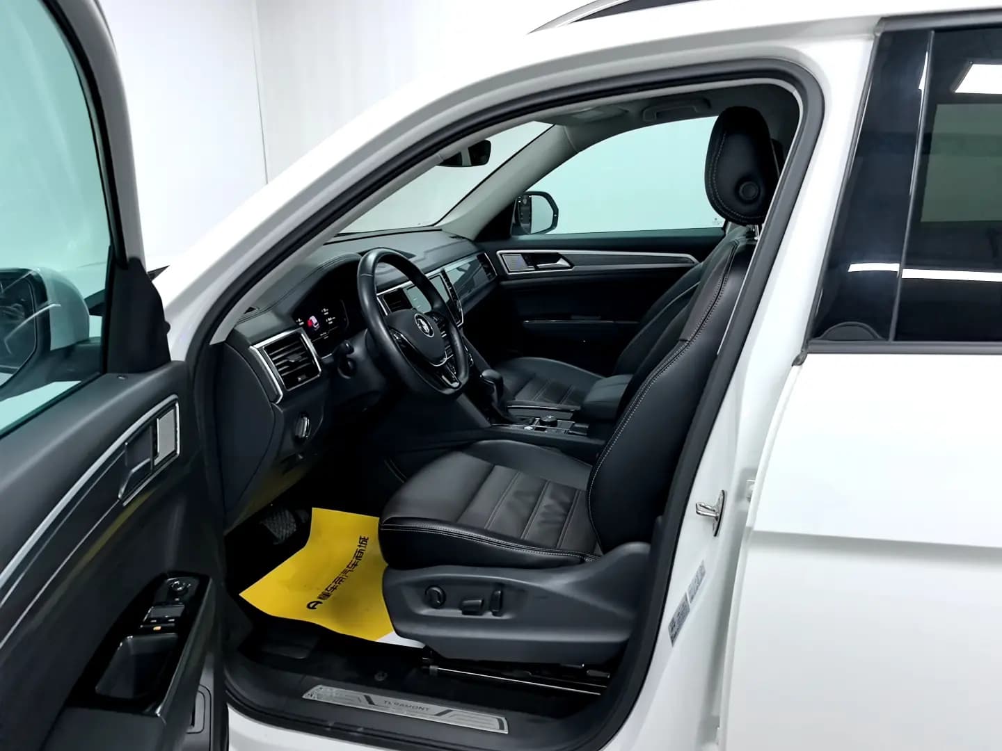 Volkswagen Teramont 2021 г. 84327 км. — фото 10