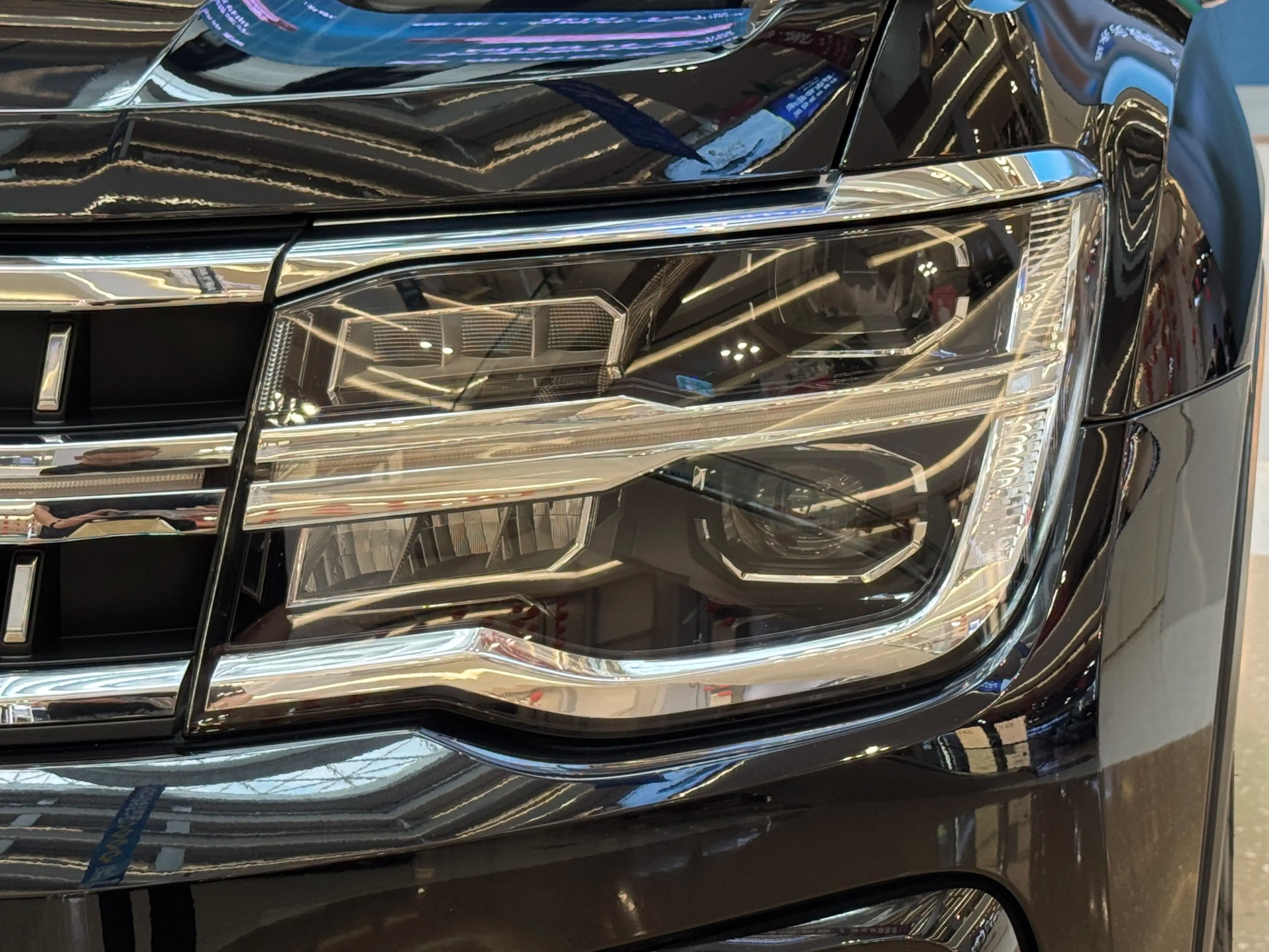 Volkswagen Teramont 2023 г. 44628 км. — фото 10