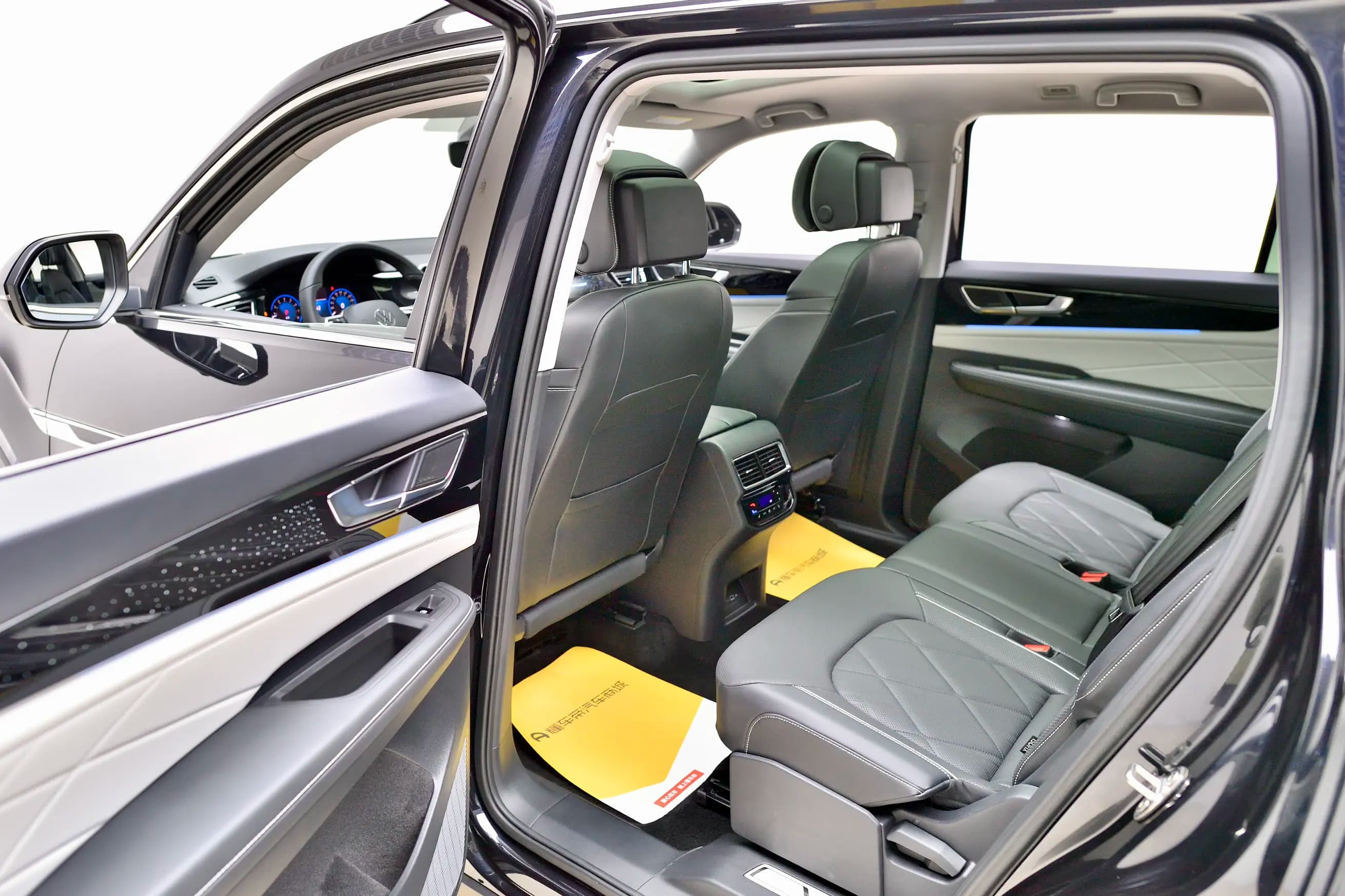 Volkswagen Teramont 2024 г. 1629 км. — фото 13