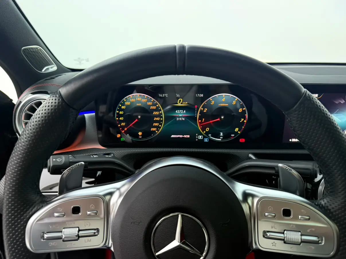 Mercedes-Benz A-Class AMG 2022 г. 31148 км. — фото 10