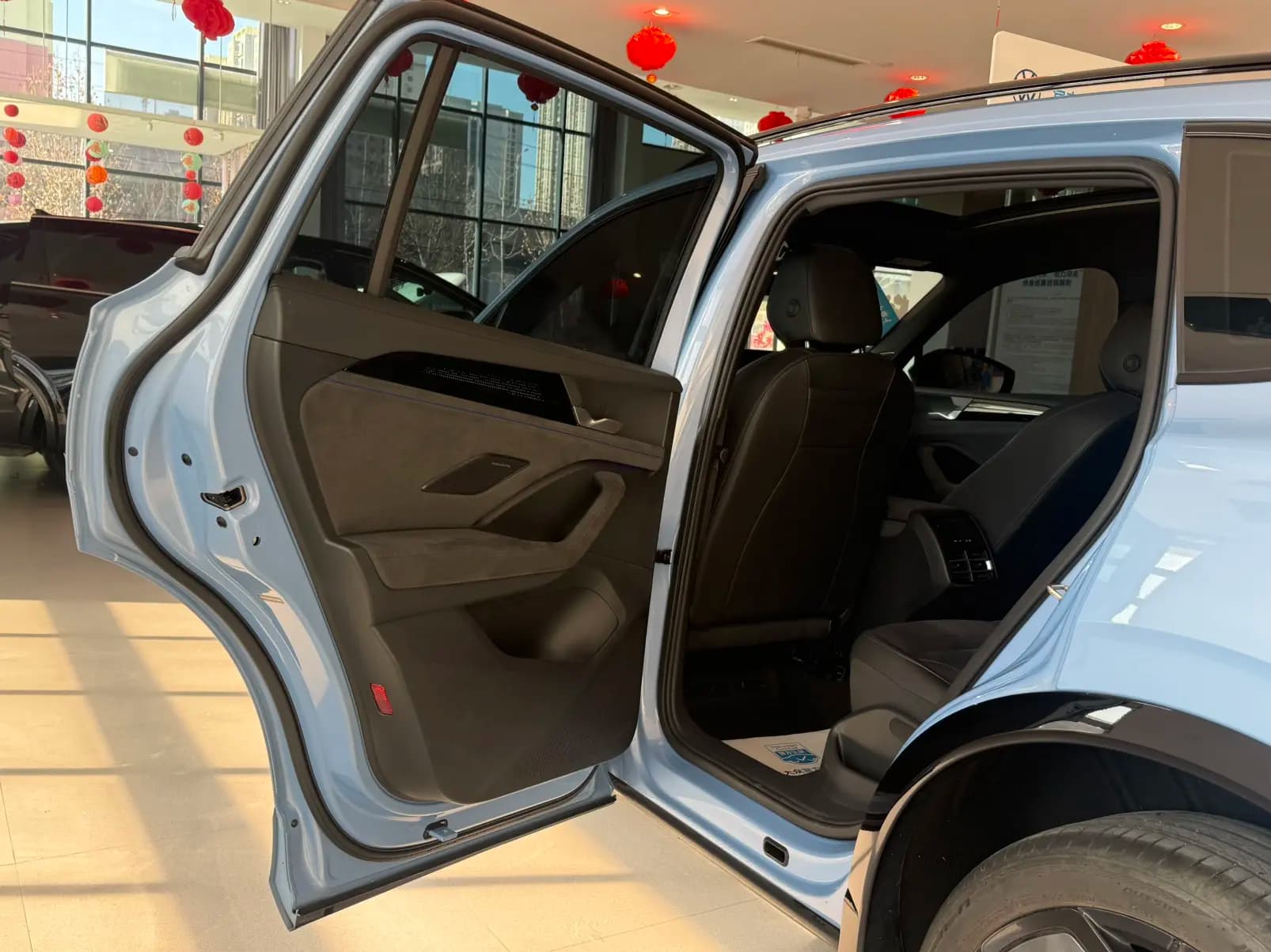 Volkswagen Tiguan L 2024 г. 14072 км. — фото 11