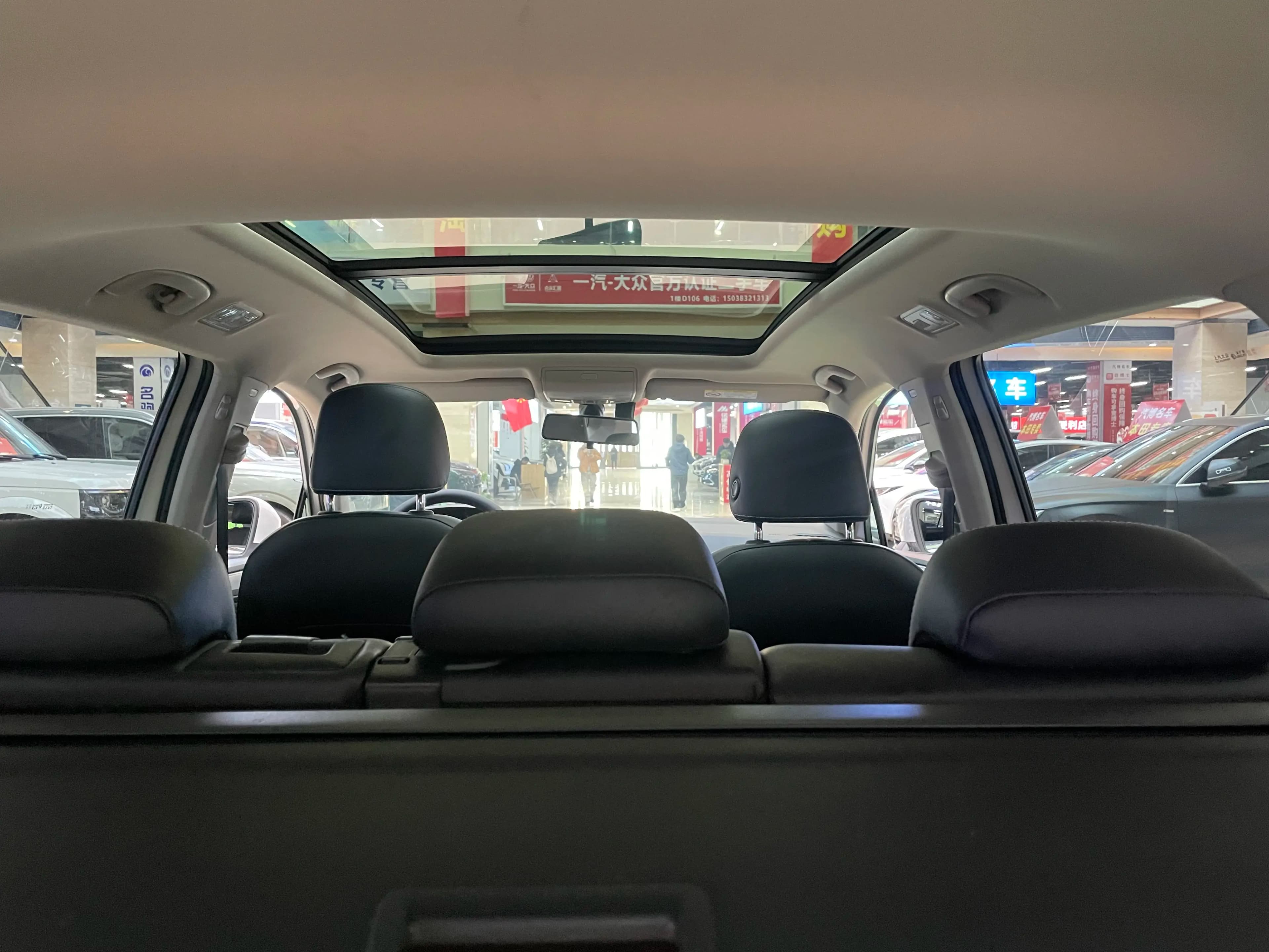 Volkswagen Tiguan L 2021 г. 42073 км. — фото 7