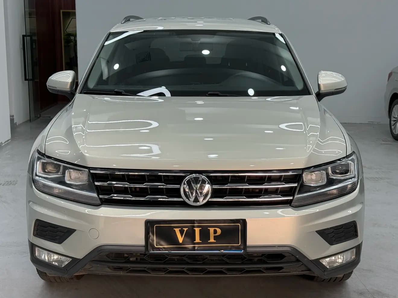 Volkswagen Tiguan L 2021 г. 106074 км. — фото 2