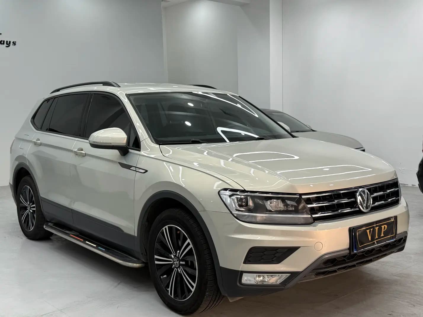 Volkswagen Tiguan L 2021 г. 106074 км. — фото 3