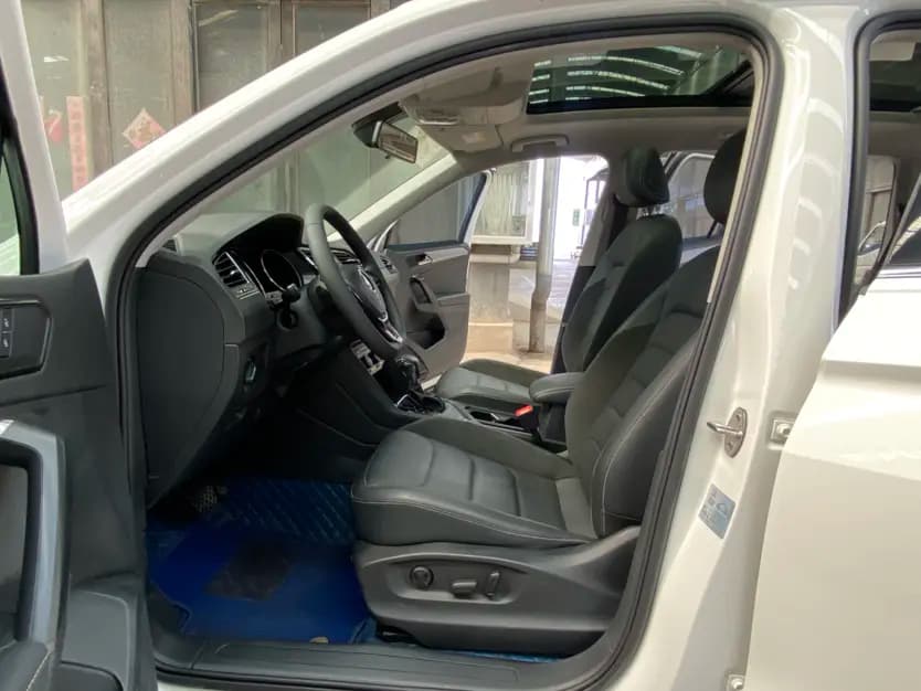 Volkswagen Tiguan L 2021 г. 49078 км. — фото 16