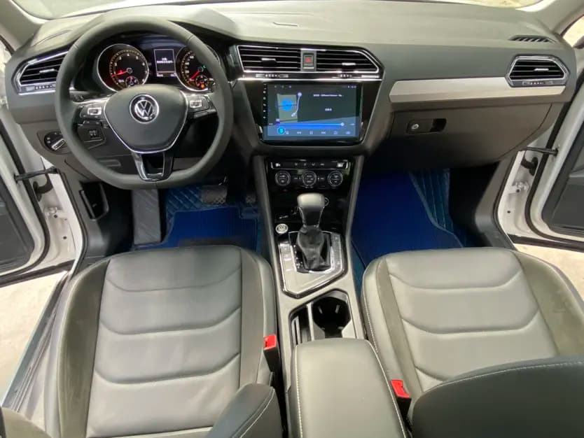 Volkswagen Tiguan L 2021 г. 49078 км. — фото 10