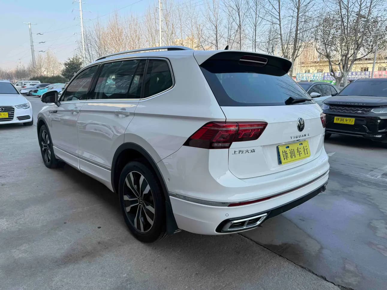 Volkswagen Tiguan L 2022 г. 51082 км. — фото 4