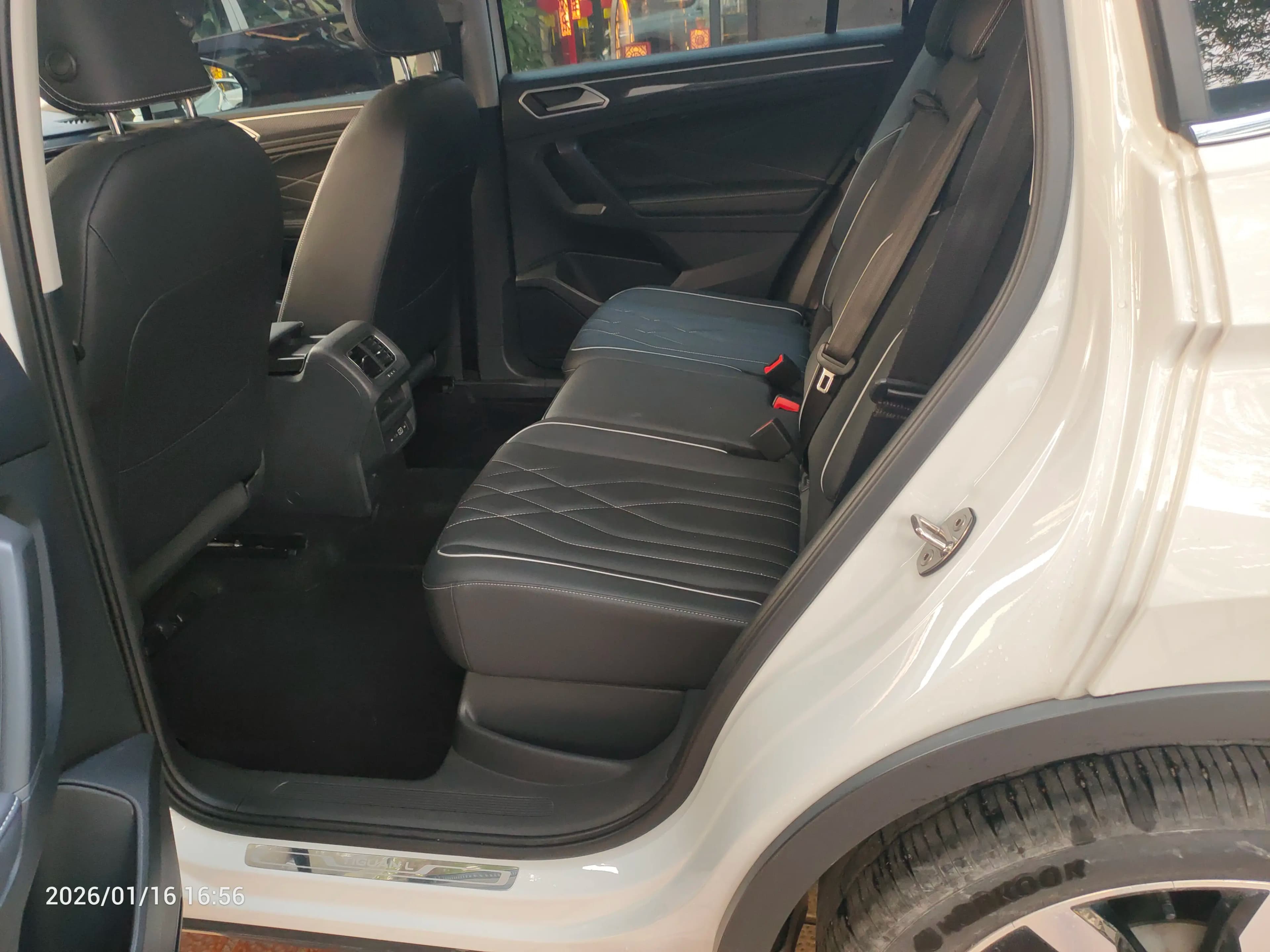 Volkswagen Tiguan L 2024 г. 4385 км. — фото 11