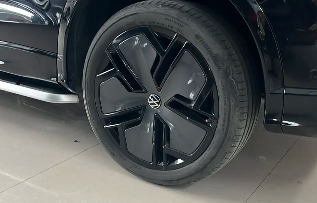 Volkswagen Tiguan L 2024 г. 6087 км. — фото 6