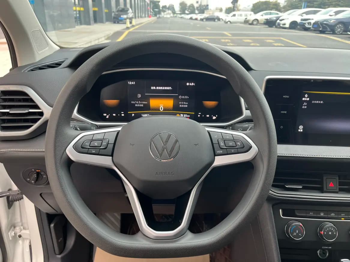 Volkswagen Tharu 2024 г. 16000 км. — фото 11