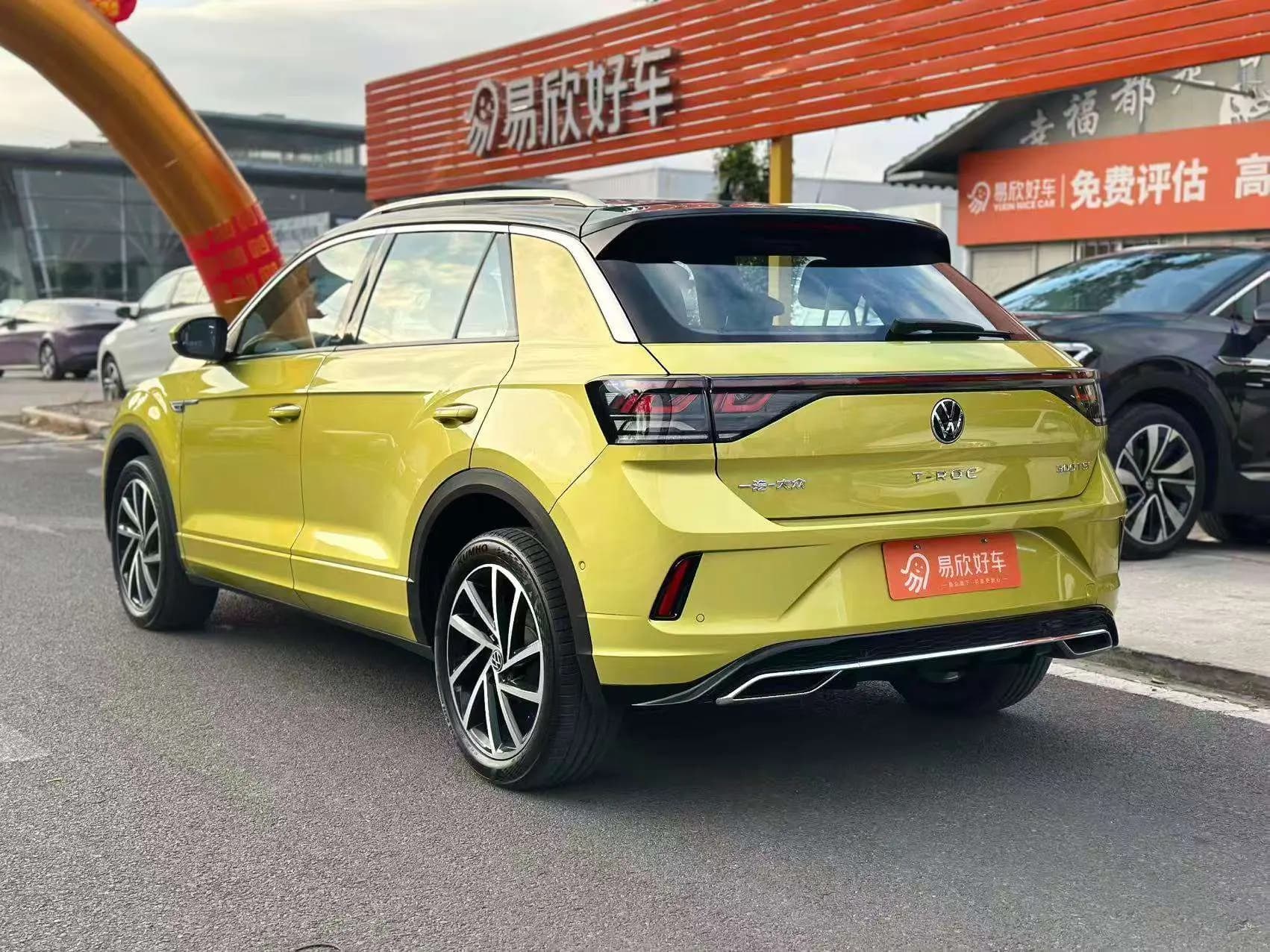 Volkswagen T-Roc 2023 г. 2915 км. — фото 4
