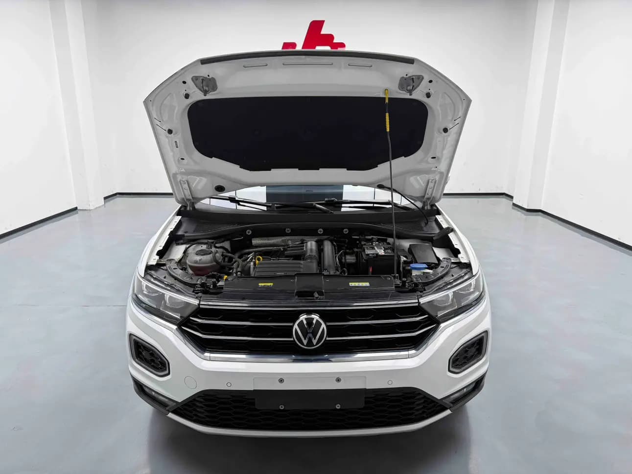 Volkswagen T-Roc 2023 г. 22816 км. — фото 9