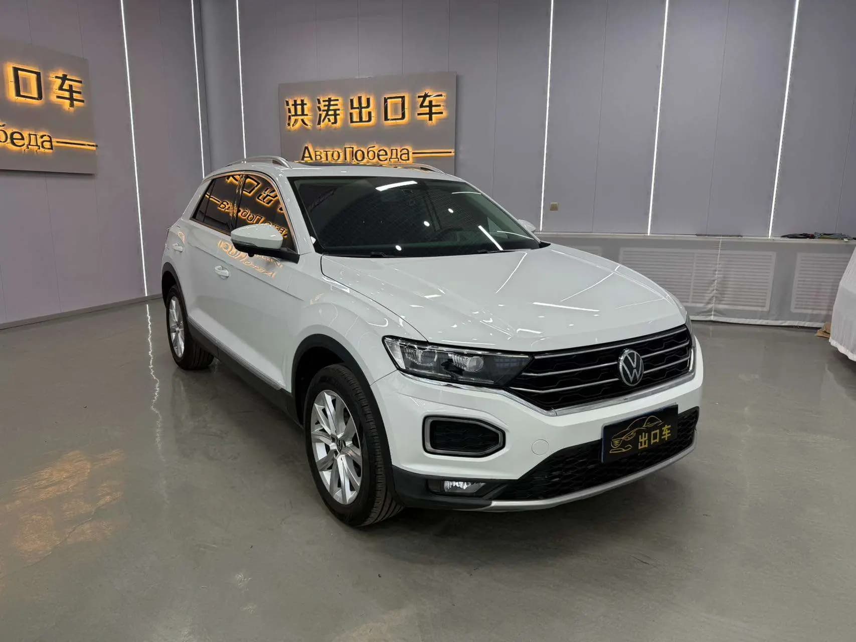 Volkswagen T-Roc 2023 г. 28019 км. — фото 3