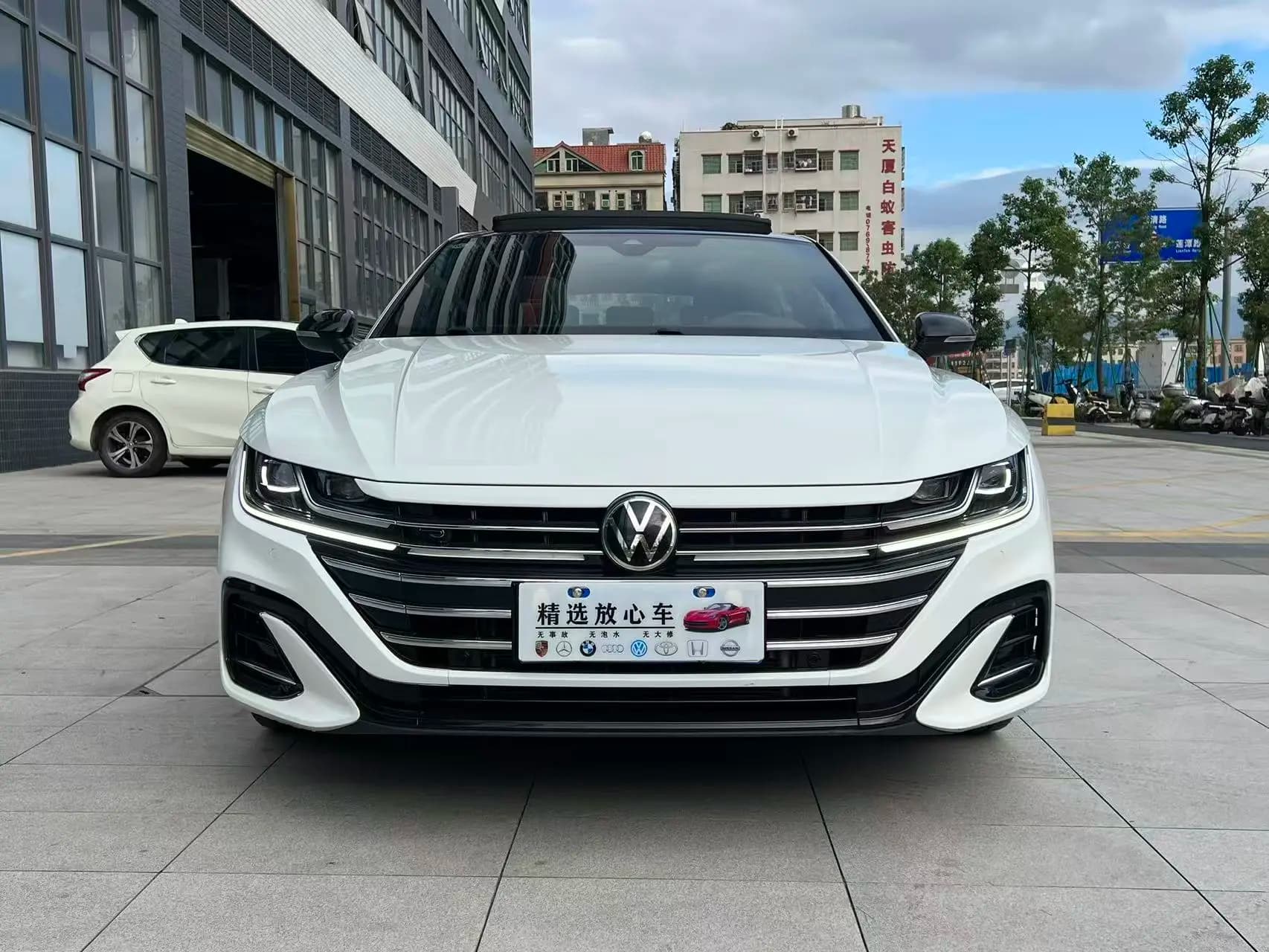Volkswagen Arteon 2023 г. 45084 км. — фото 2