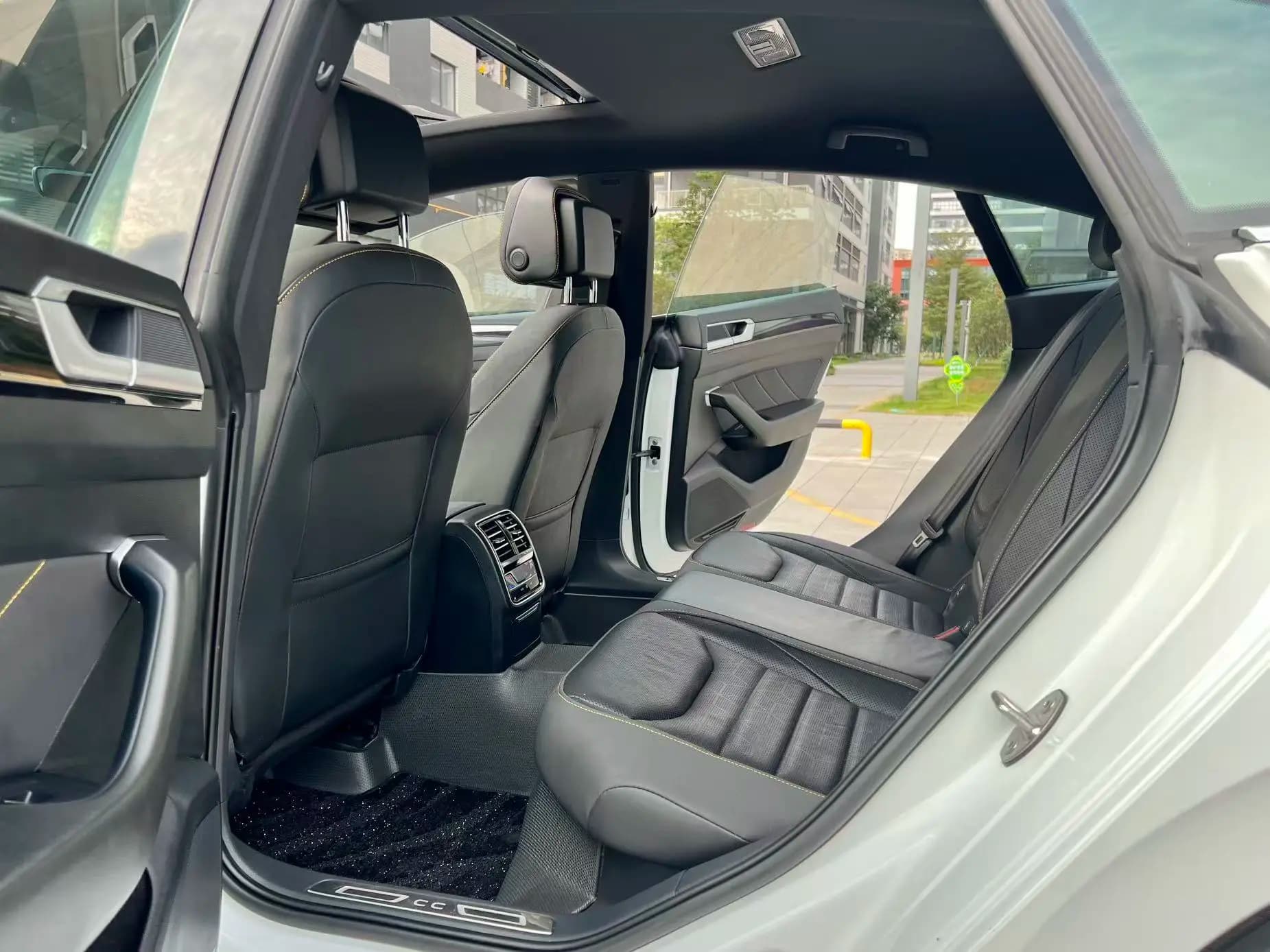 Volkswagen Arteon 2023 г. 45084 км. — фото 11