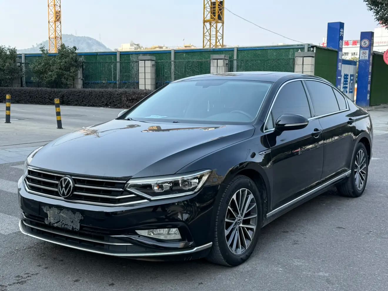 Volkswagen Magotan 2021 г. 83060 км.