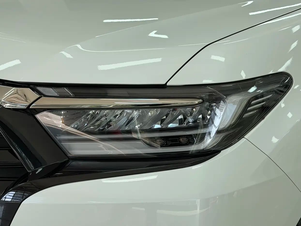 Honda Elysion 2022 г. 67062 км. — фото 7