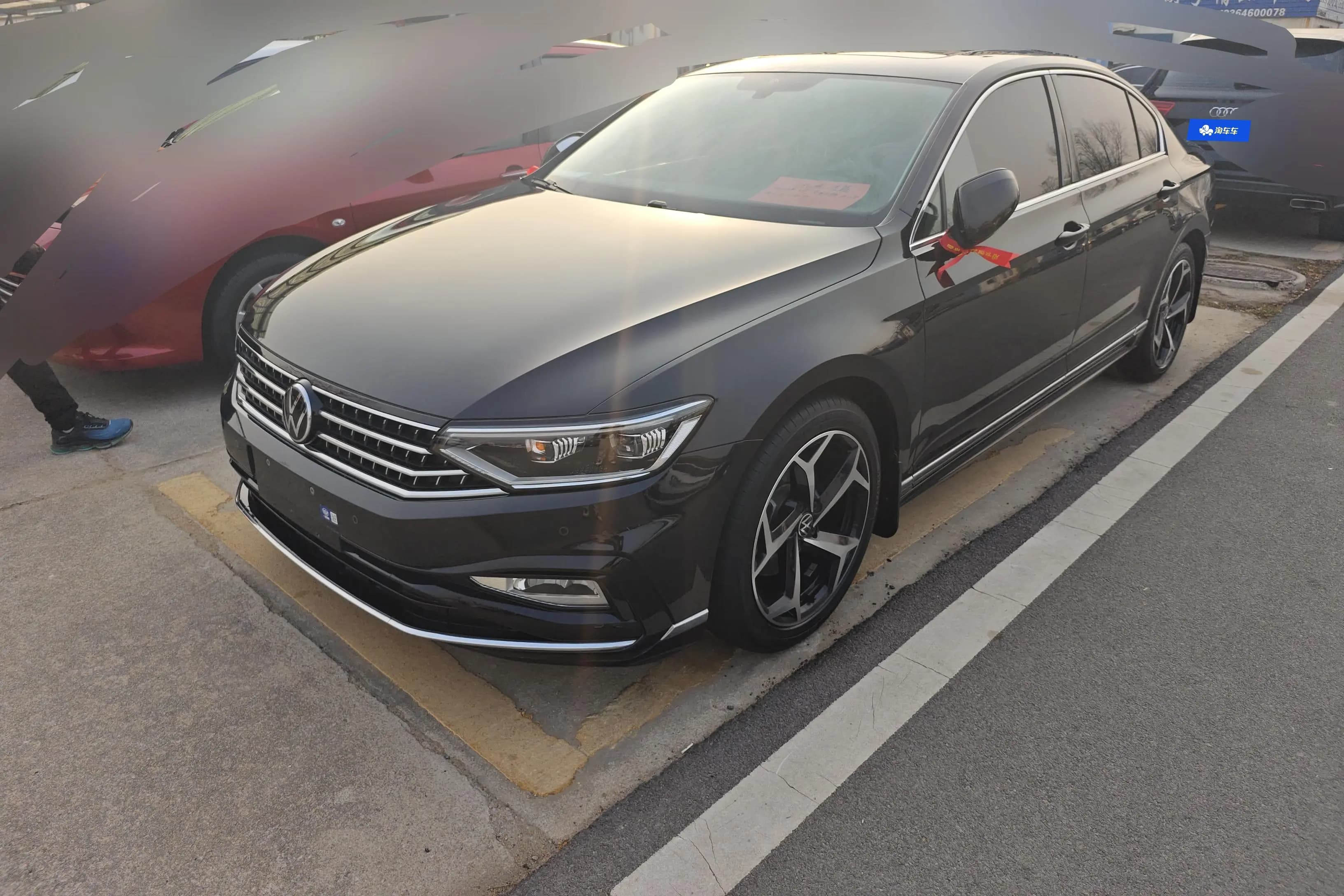 Volkswagen Magotan 2023 г. 46865 км.
