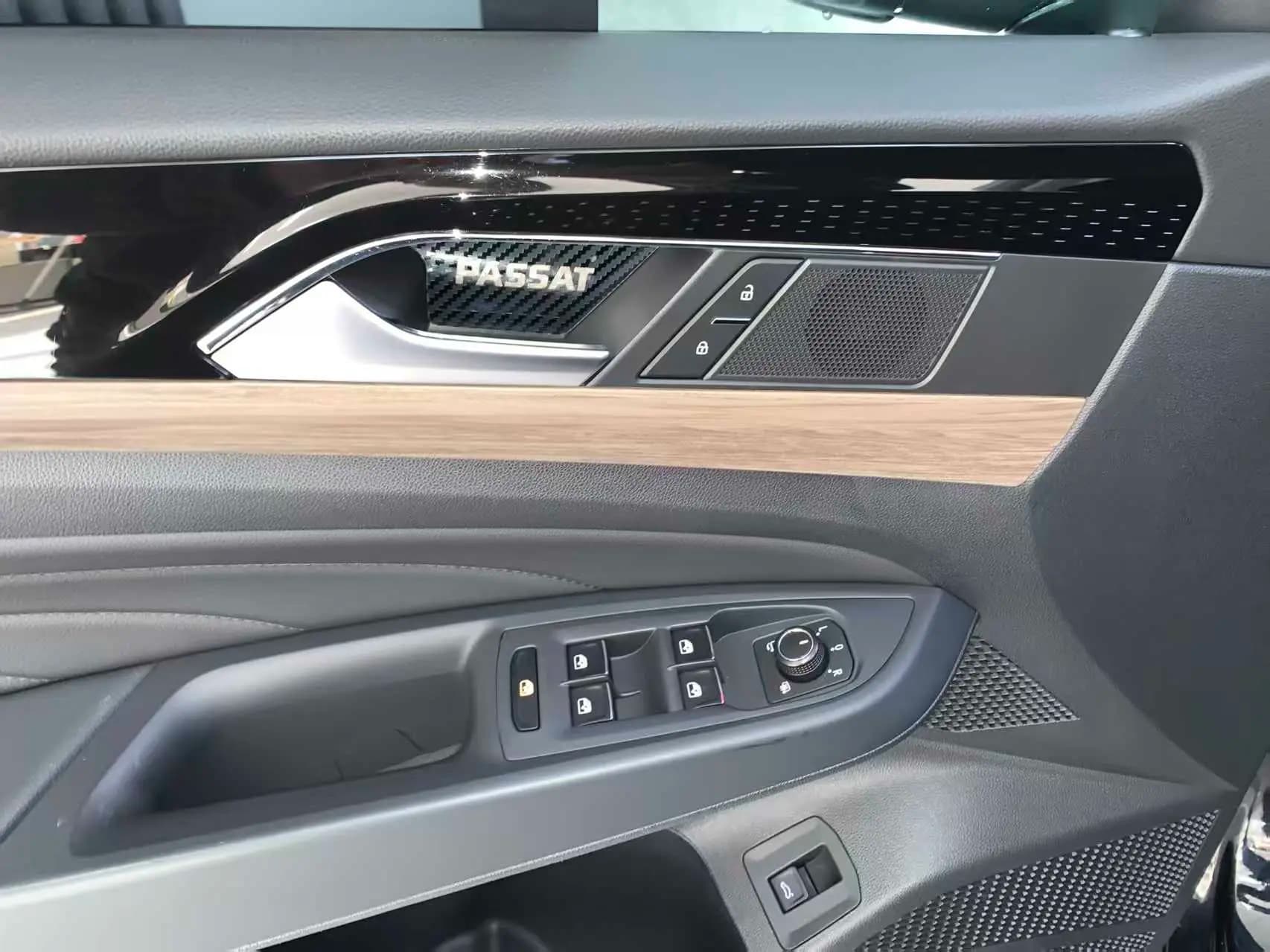 Volkswagen Passat 2021 г. 77124 км. — фото 17