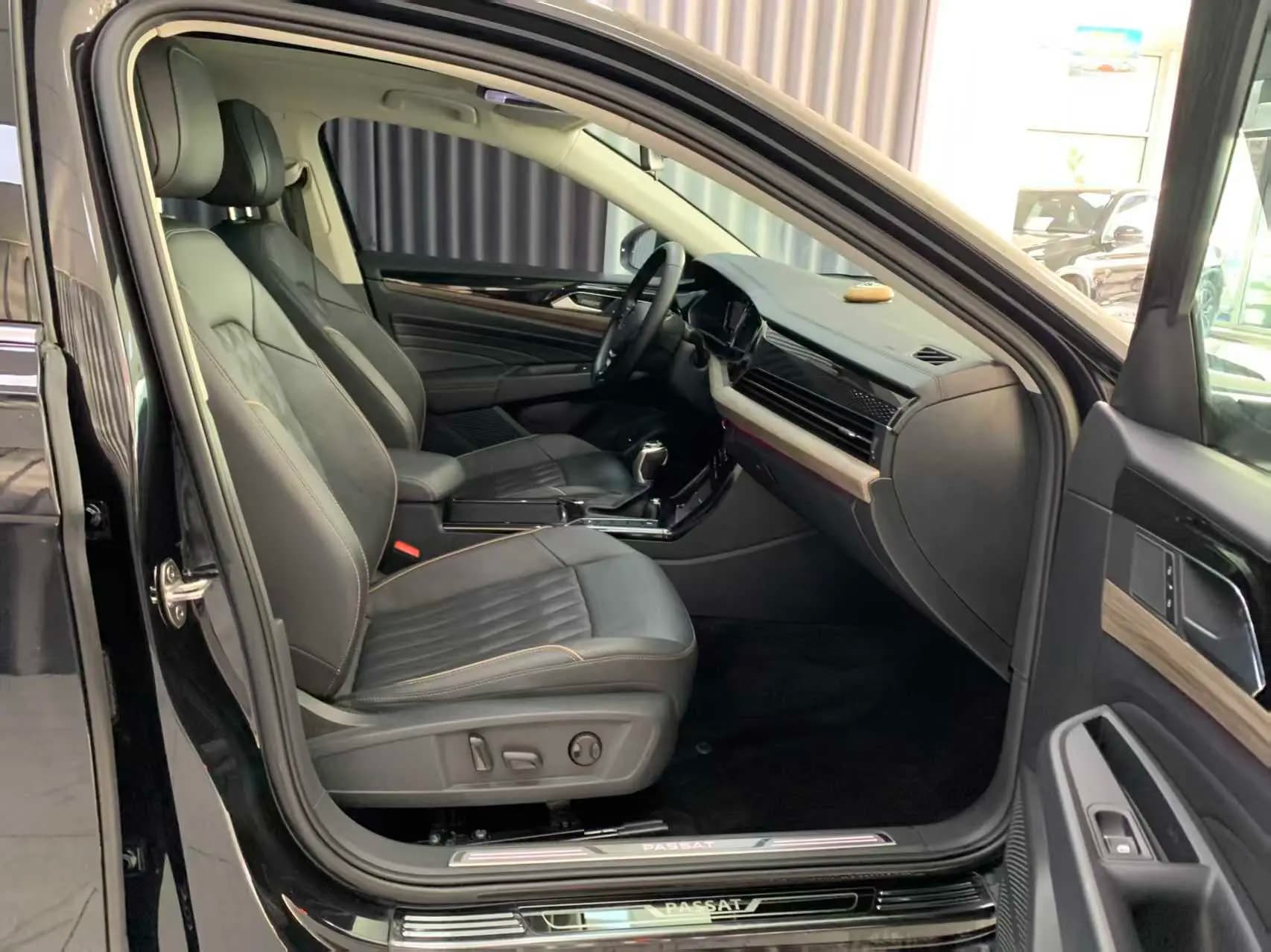 Volkswagen Passat 2021 г. 77124 км. — фото 18