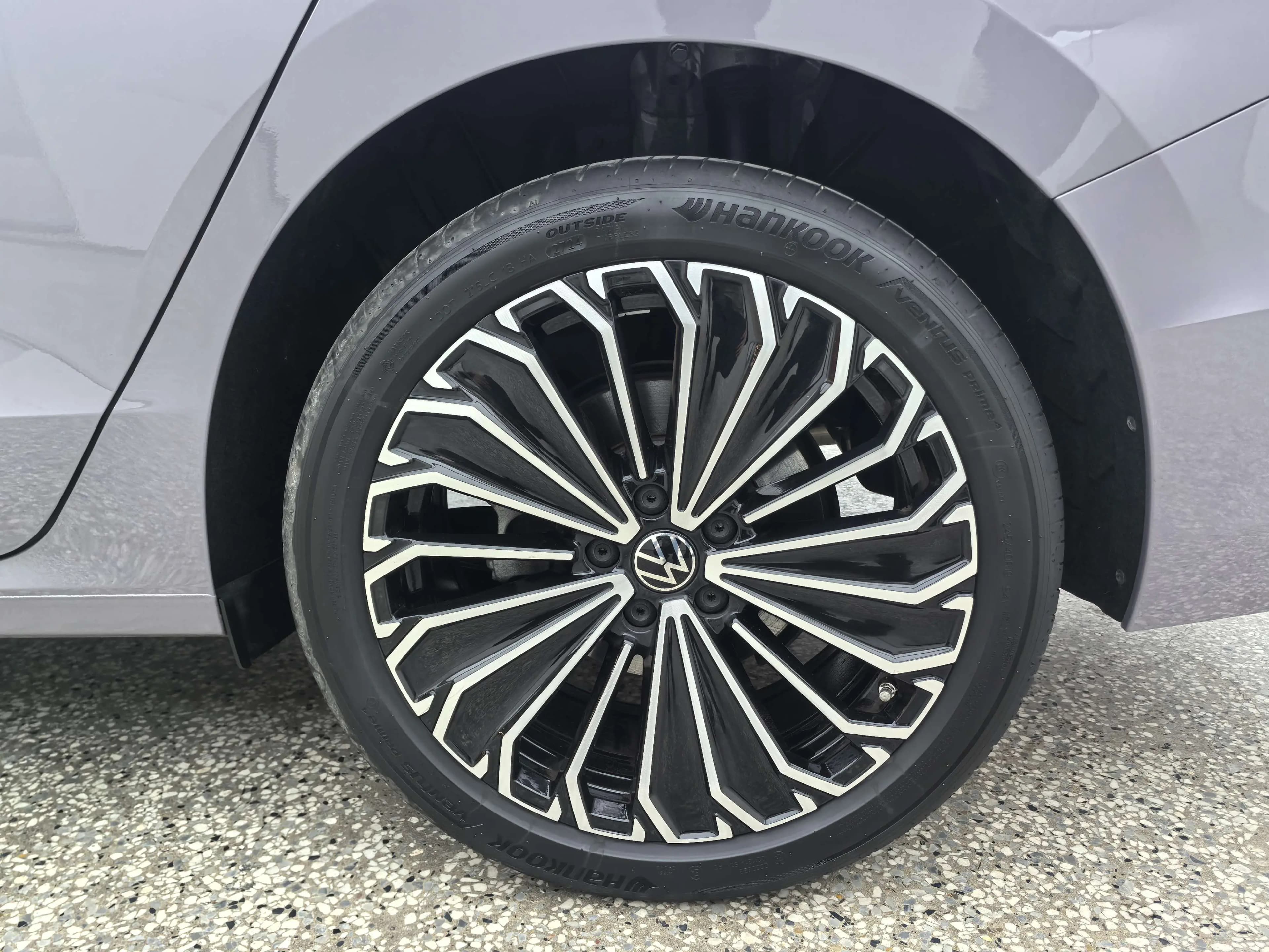 Volkswagen Passat 2024 г. 9528 км. — фото 4