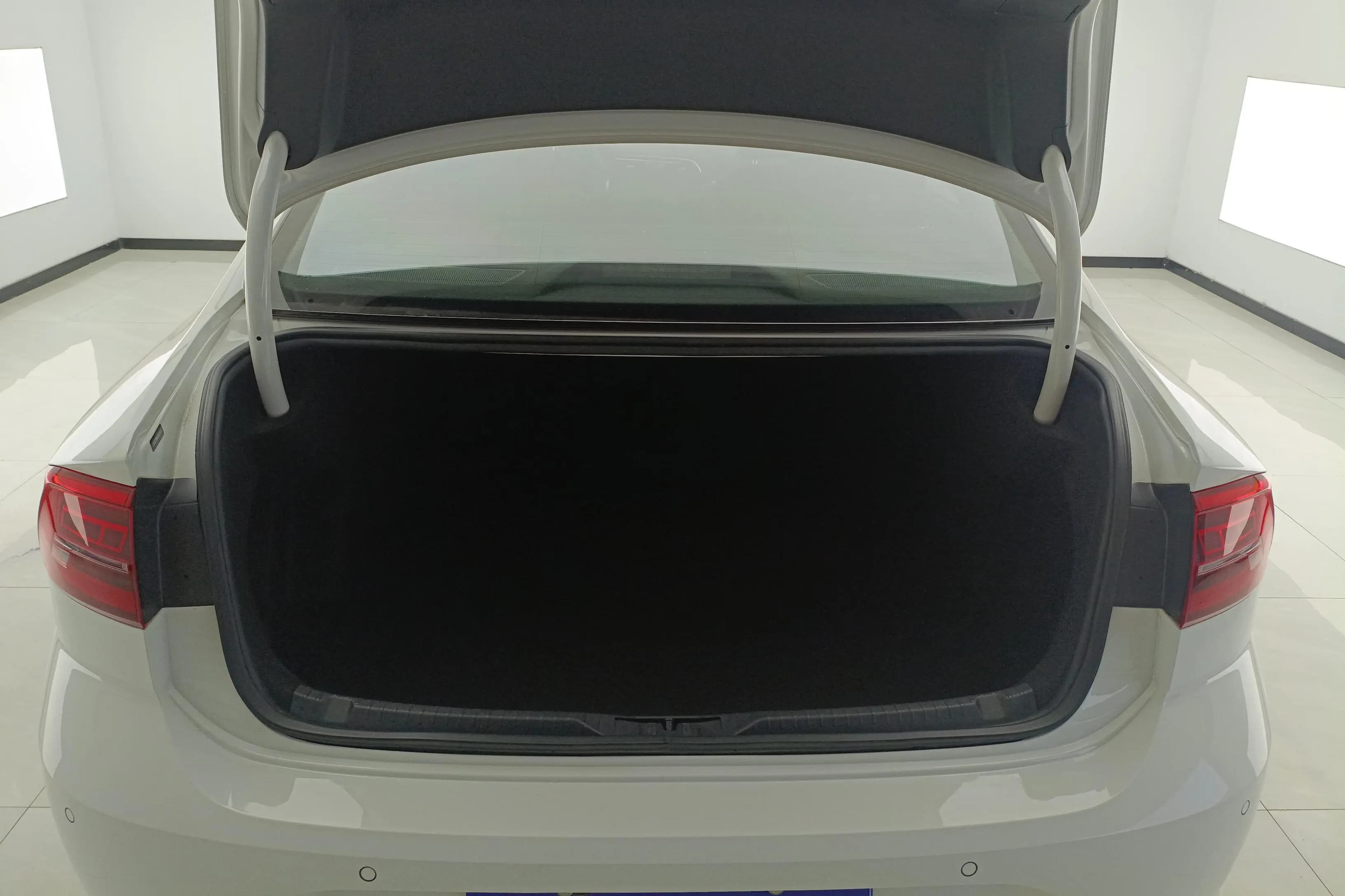 Volkswagen Lamando 2021 г. 29394 км. — фото 15