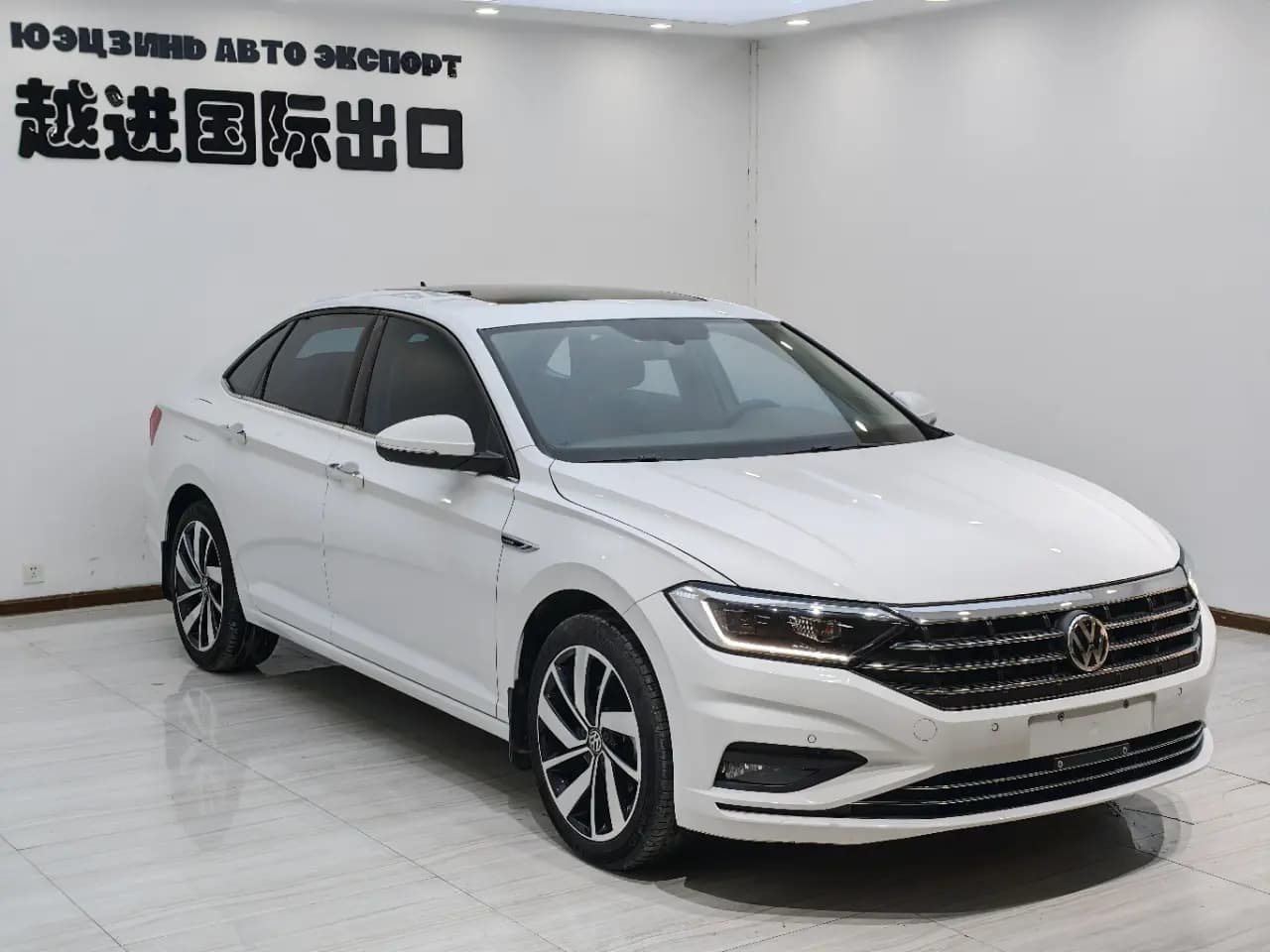 Volkswagen Sagitar 2022 г. 50121 км. — фото 3