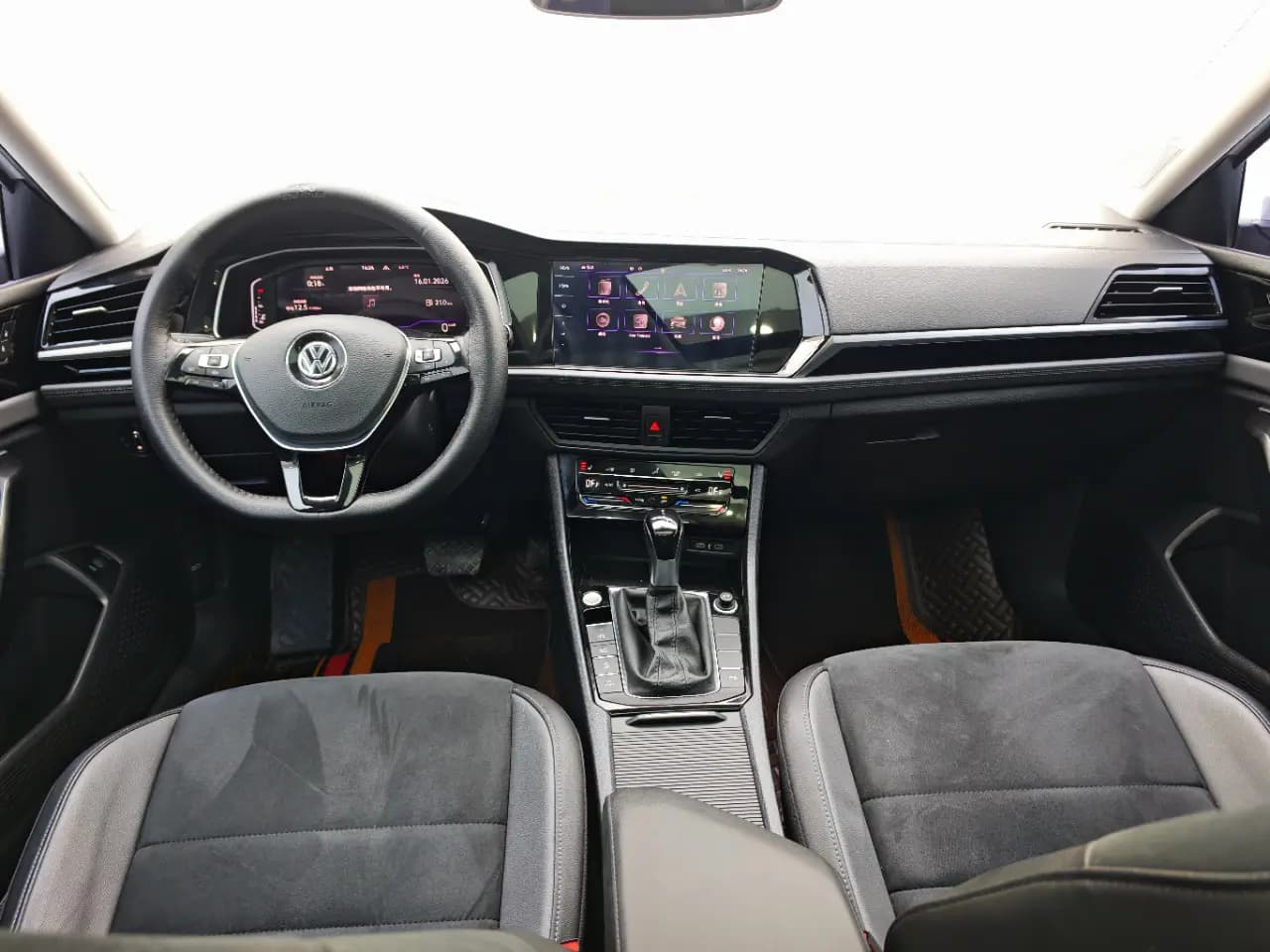 Volkswagen Sagitar 2022 г. 50121 км. — фото 7