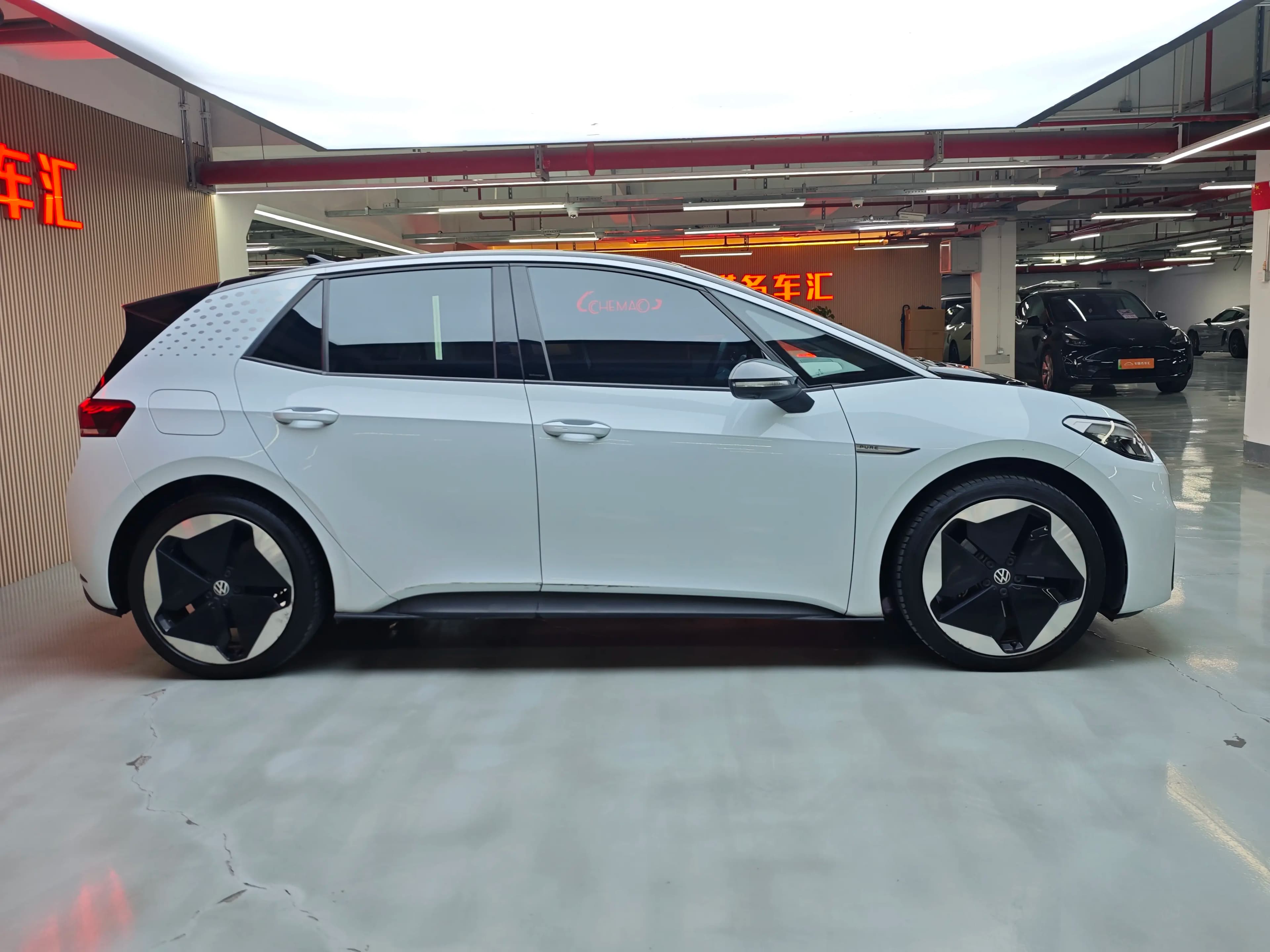 Volkswagen ID.3 2023 г. 38116 км. — фото 6