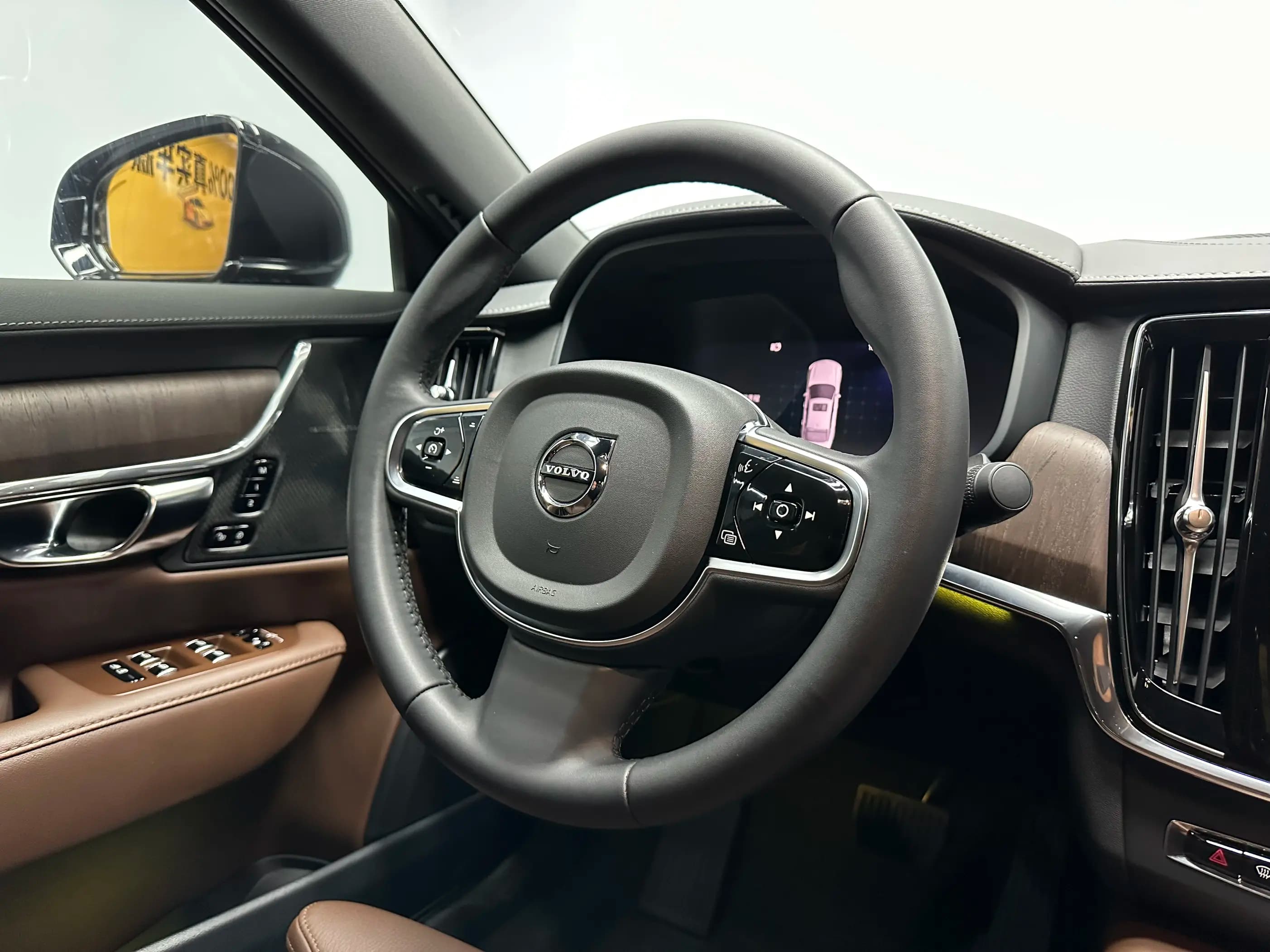 Volvo S90 2024 г. 23203 км. — фото 15