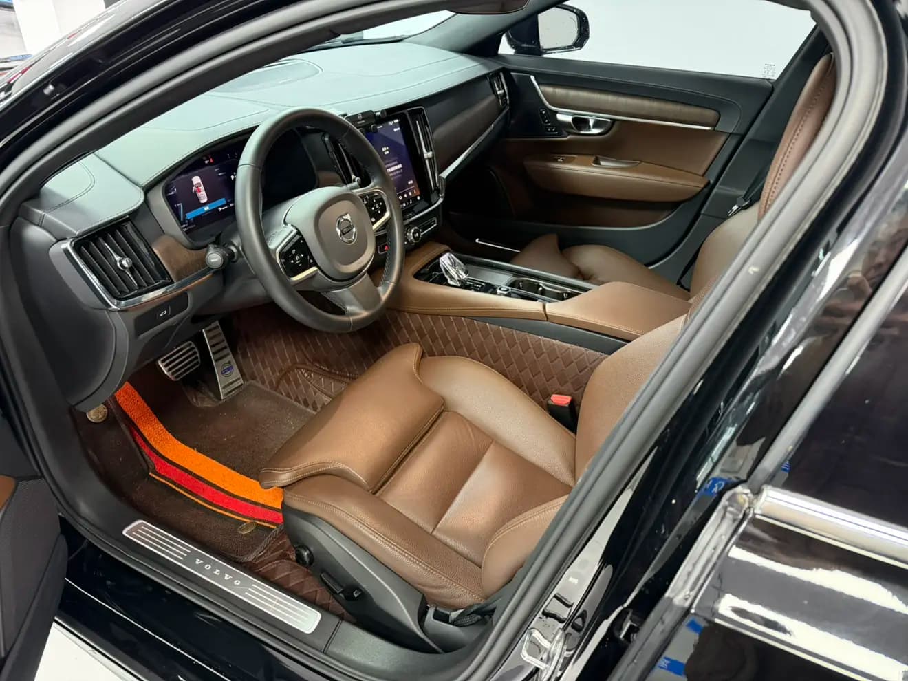 Volvo S90 2023 г. 23004 км. — фото 15