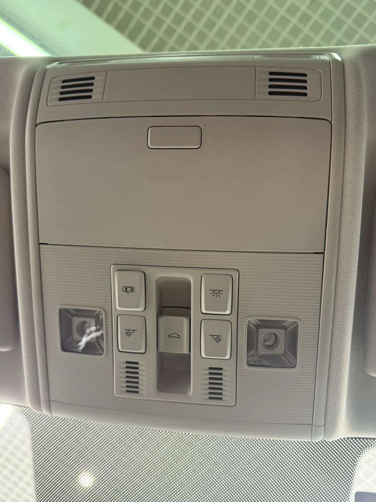 Volkswagen Polo 2022 г. 48000 км. — фото 8