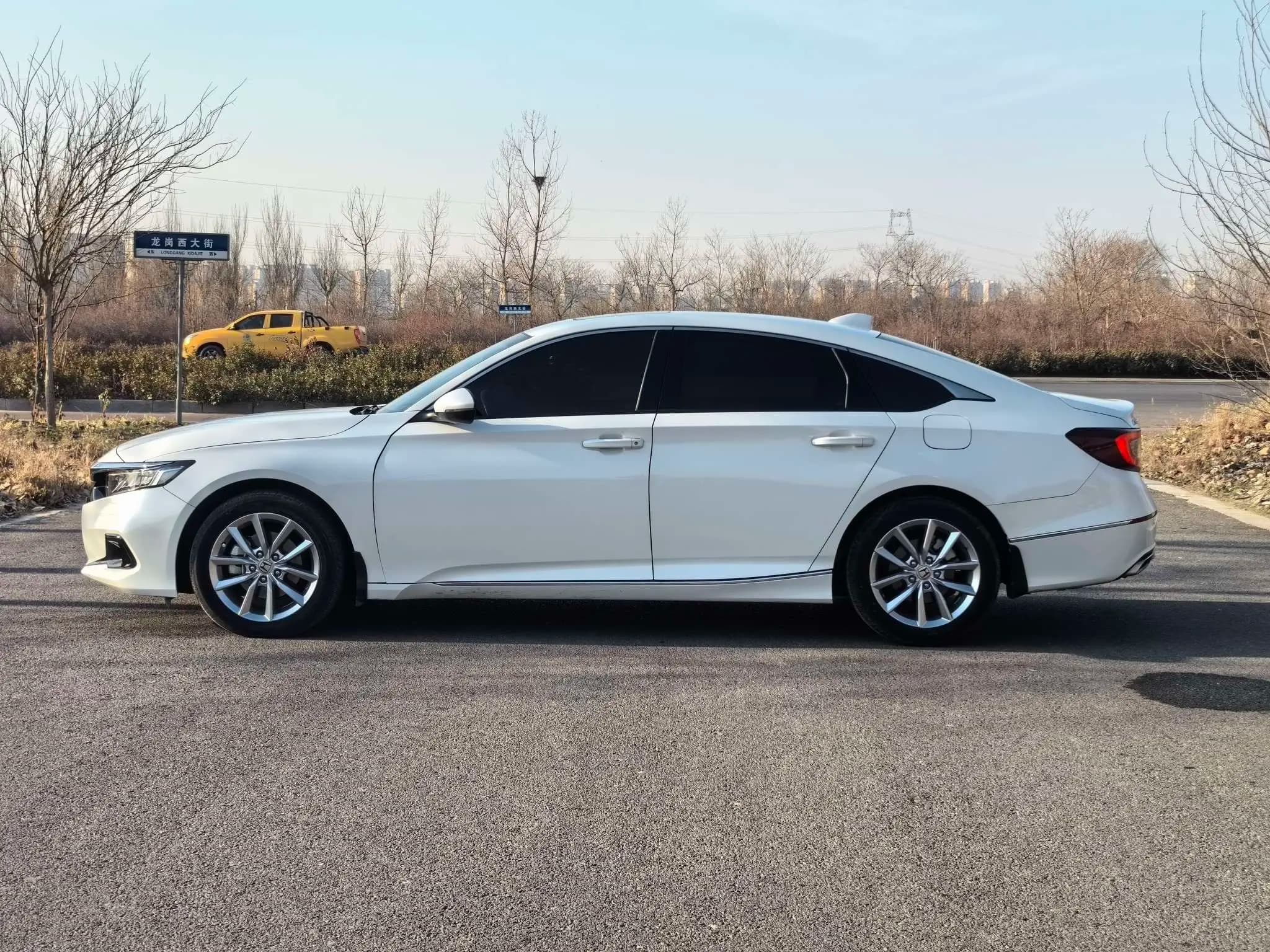 Honda Accord 2022 г. 41400 км. — фото 3