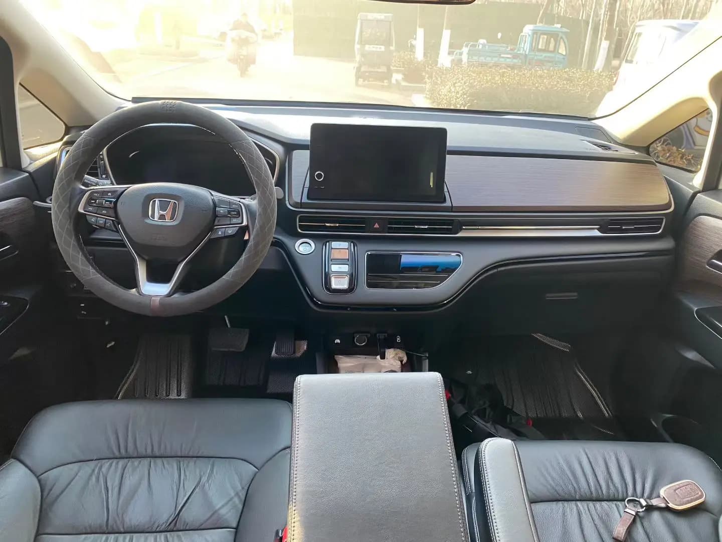 Honda Odyssey 2023 г. 23005 км. — фото 4