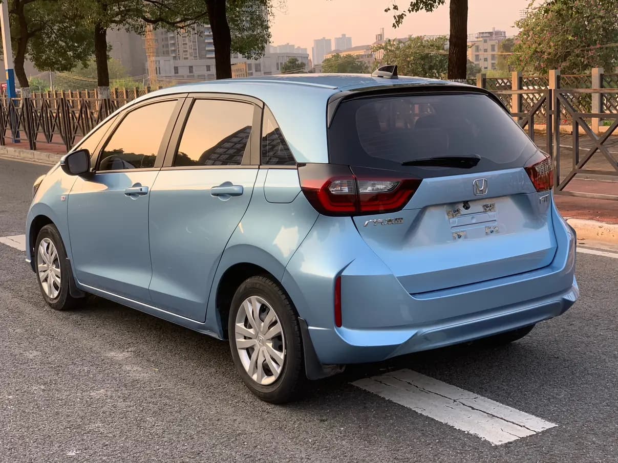 Honda Fit 2022 г. 38098 км. — фото 4