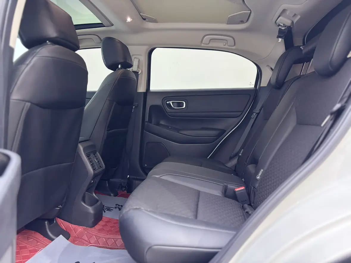 Honda WR-V 2023 г. 24140 км. — фото 8