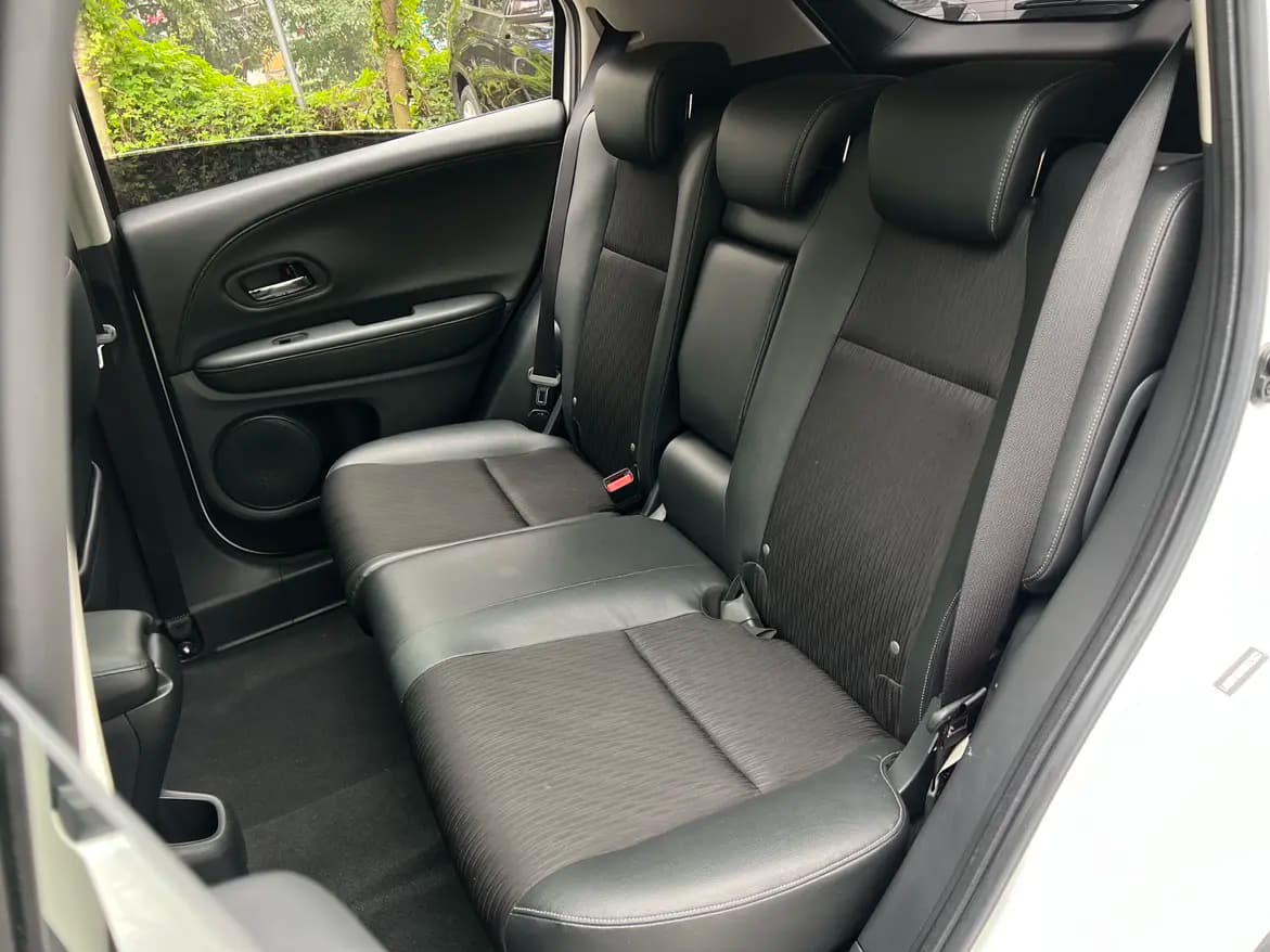 Honda Vezel 2021 г. 83095 км. — фото 21