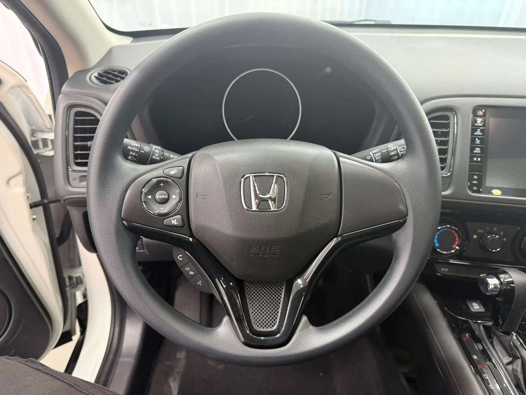 Honda Vezel 2021 г. 60096 км. — фото 16