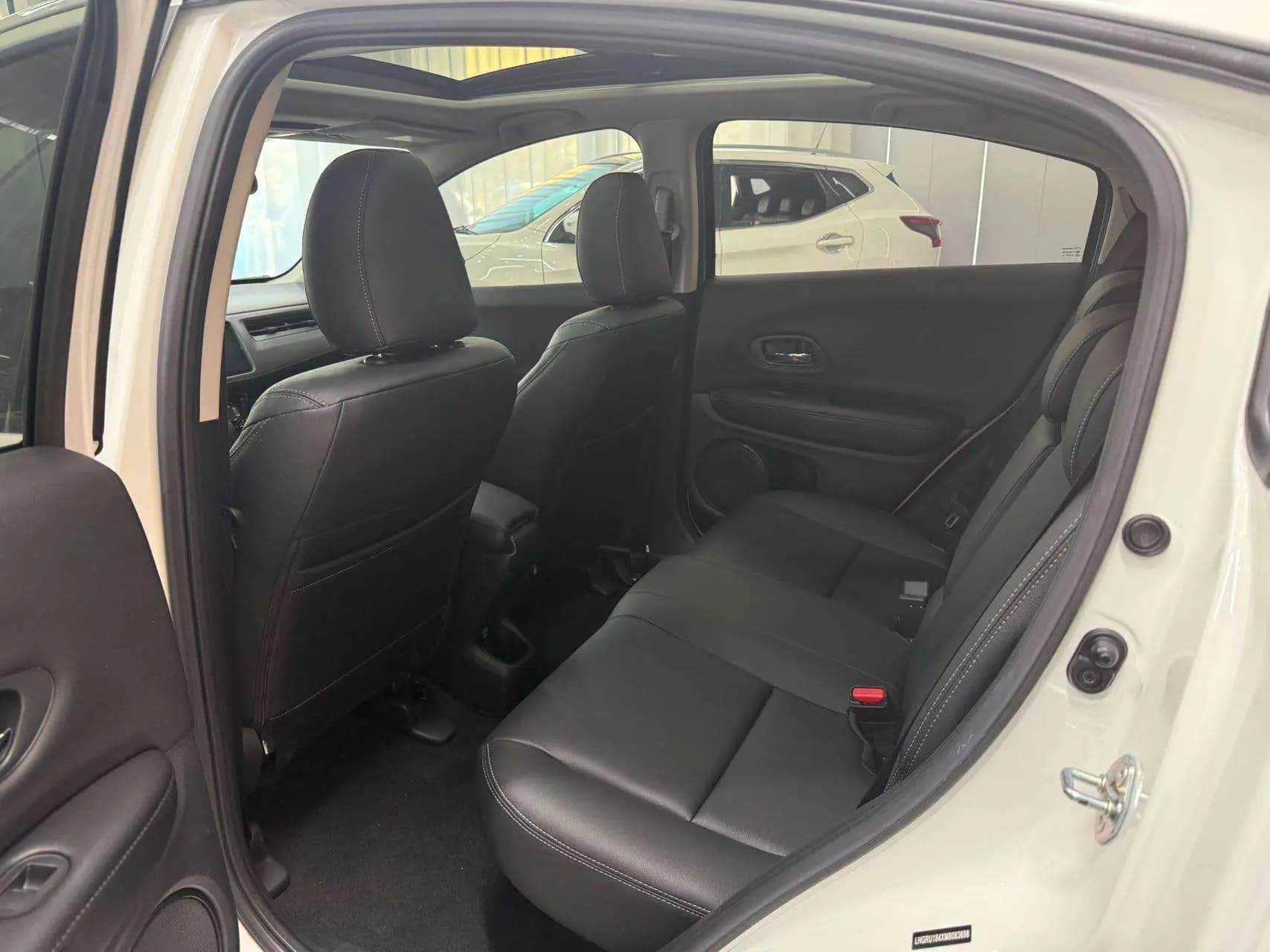Honda Vezel 2021 г. 60096 км. — фото 19