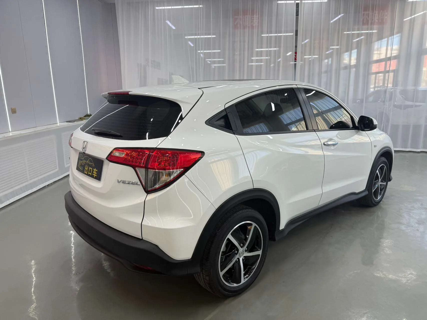 Honda Vezel 2021 г. 60096 км. — фото 6